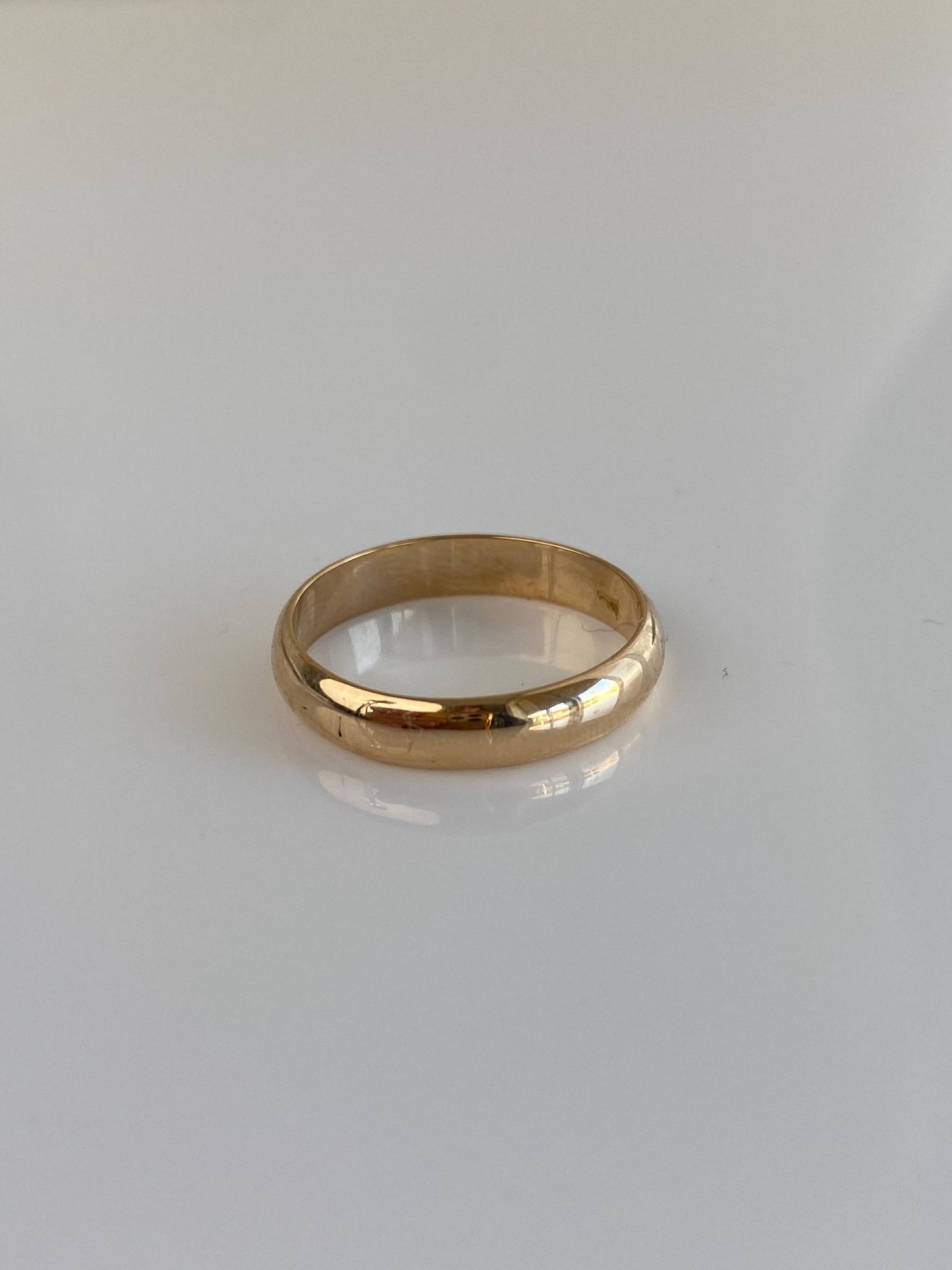 Vintage Solid 14k Yellow Gold Ring Band - Size 6.75
