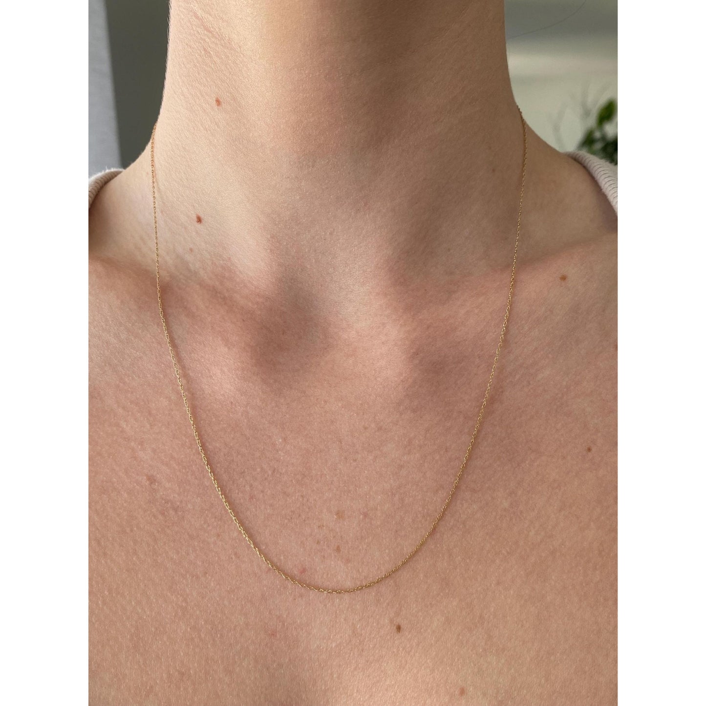 Vintage Solid 14k Yellow Gold Dainty Chain Necklace - 19.5 inches