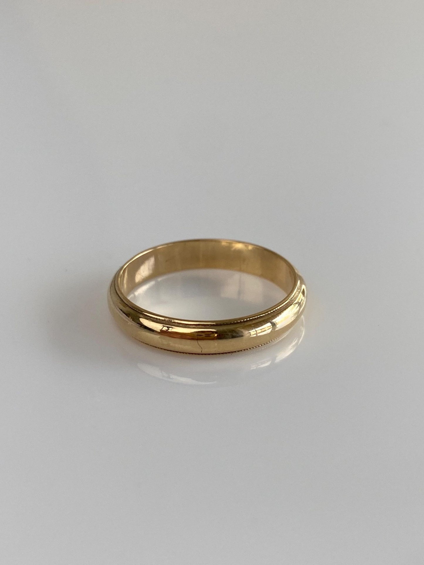 Vintage Solid 14k Yellow Gold Milgrain Ring Band - Size 8.25