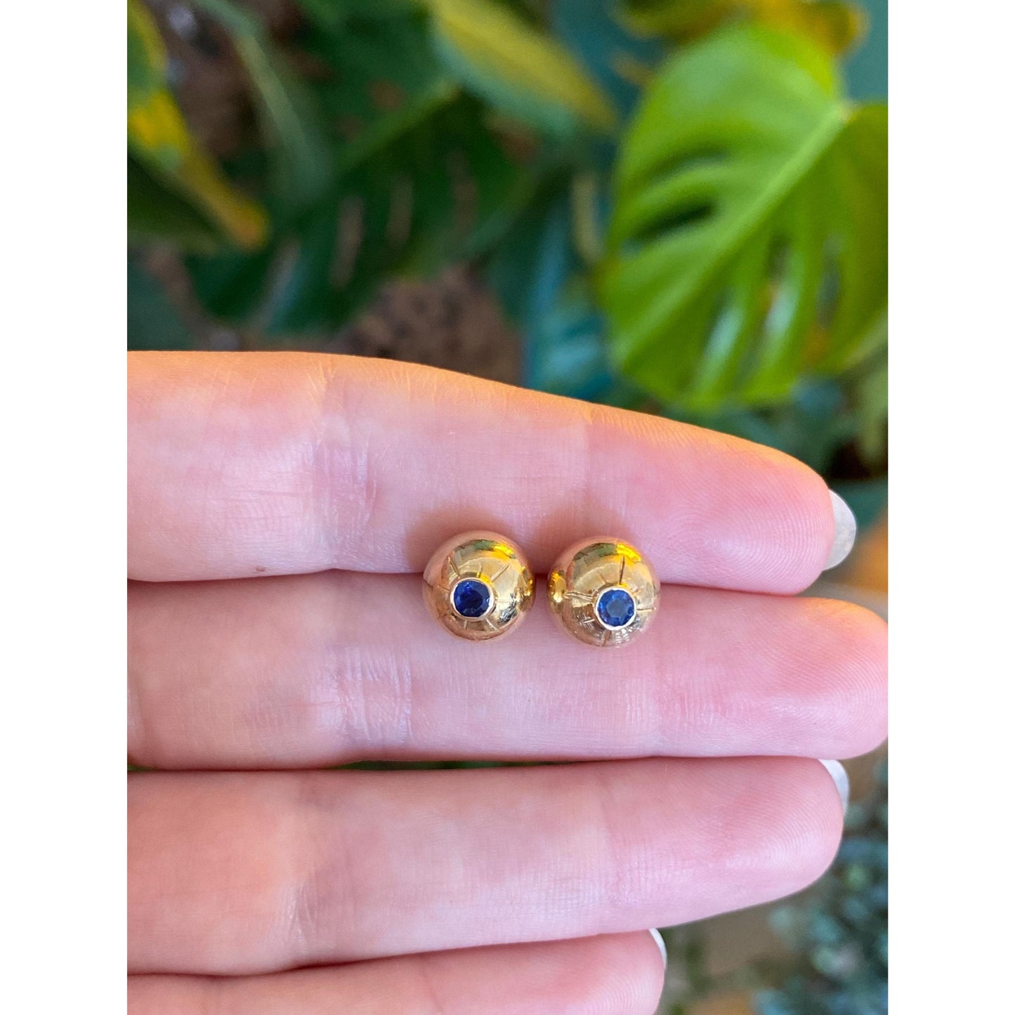 Vintage 14k Yellow Gold Sapphire Ball Stud Earrings