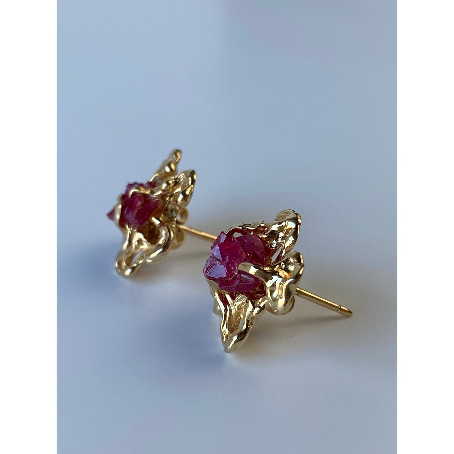 Vintage Solid 14k Yellow Gold Raw Pink Sapphire Organic Stud Earrings