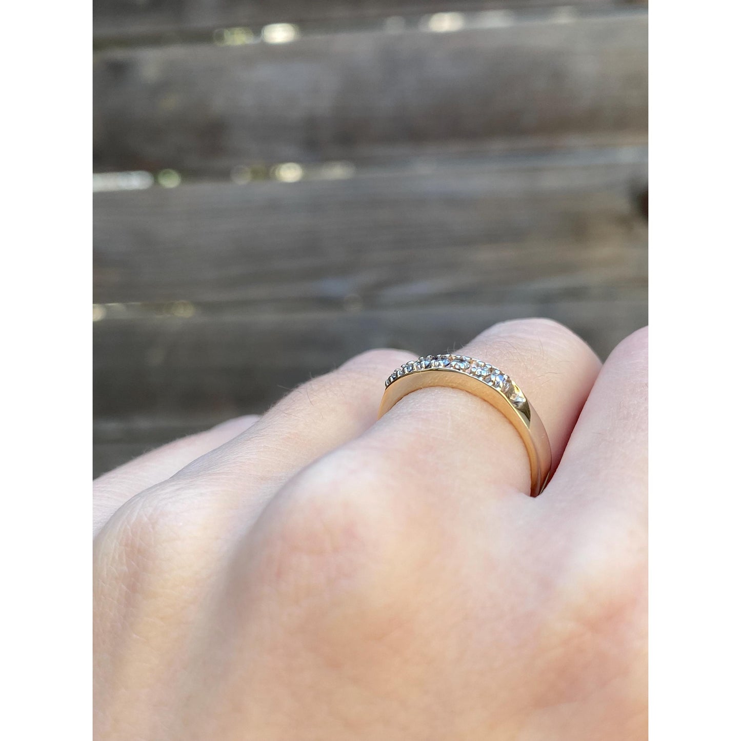 Vintage Solid 10k Yellow Gold Diamond Ring Band - Size 6