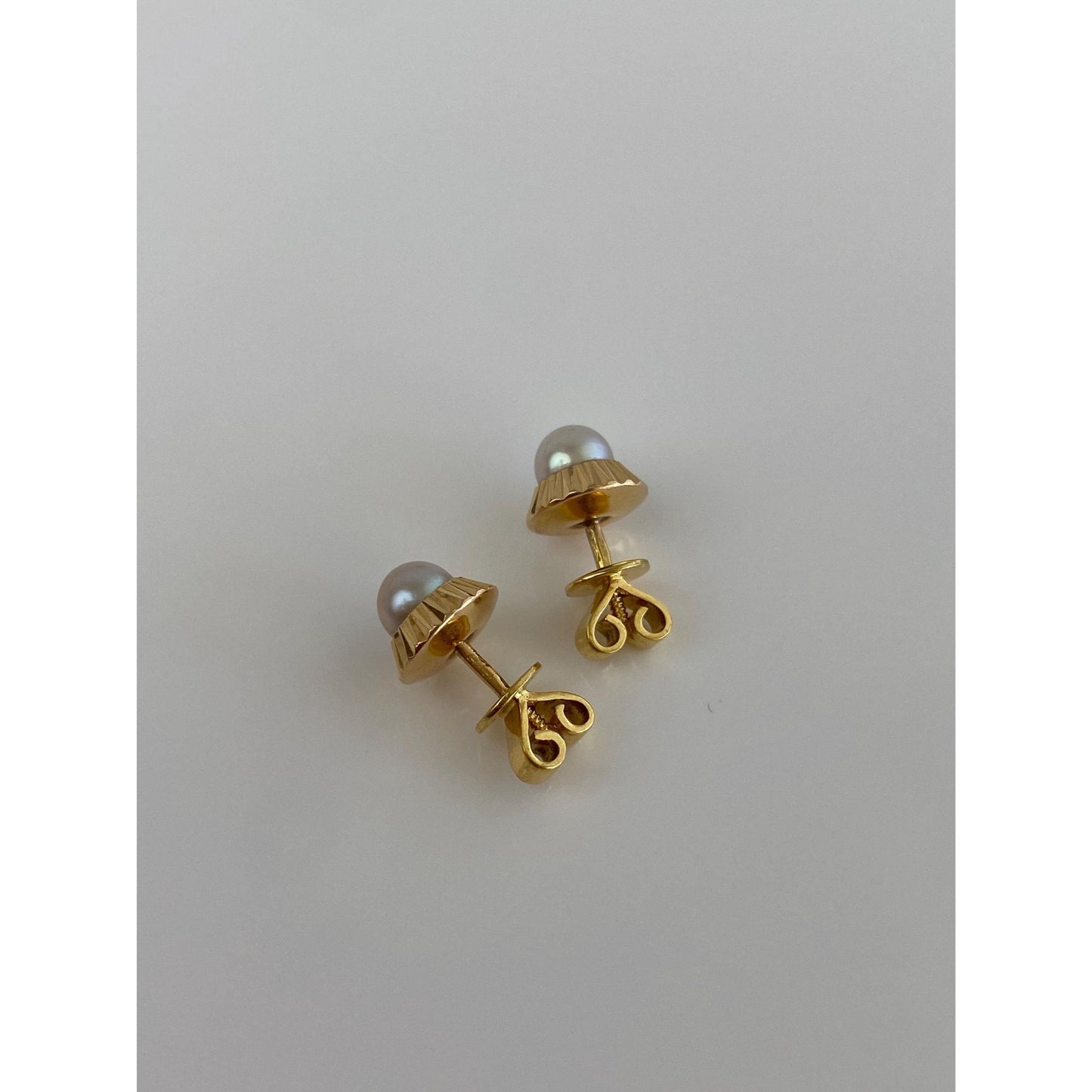 Solid 18k Yellow Gold Pearl Stud Earrings