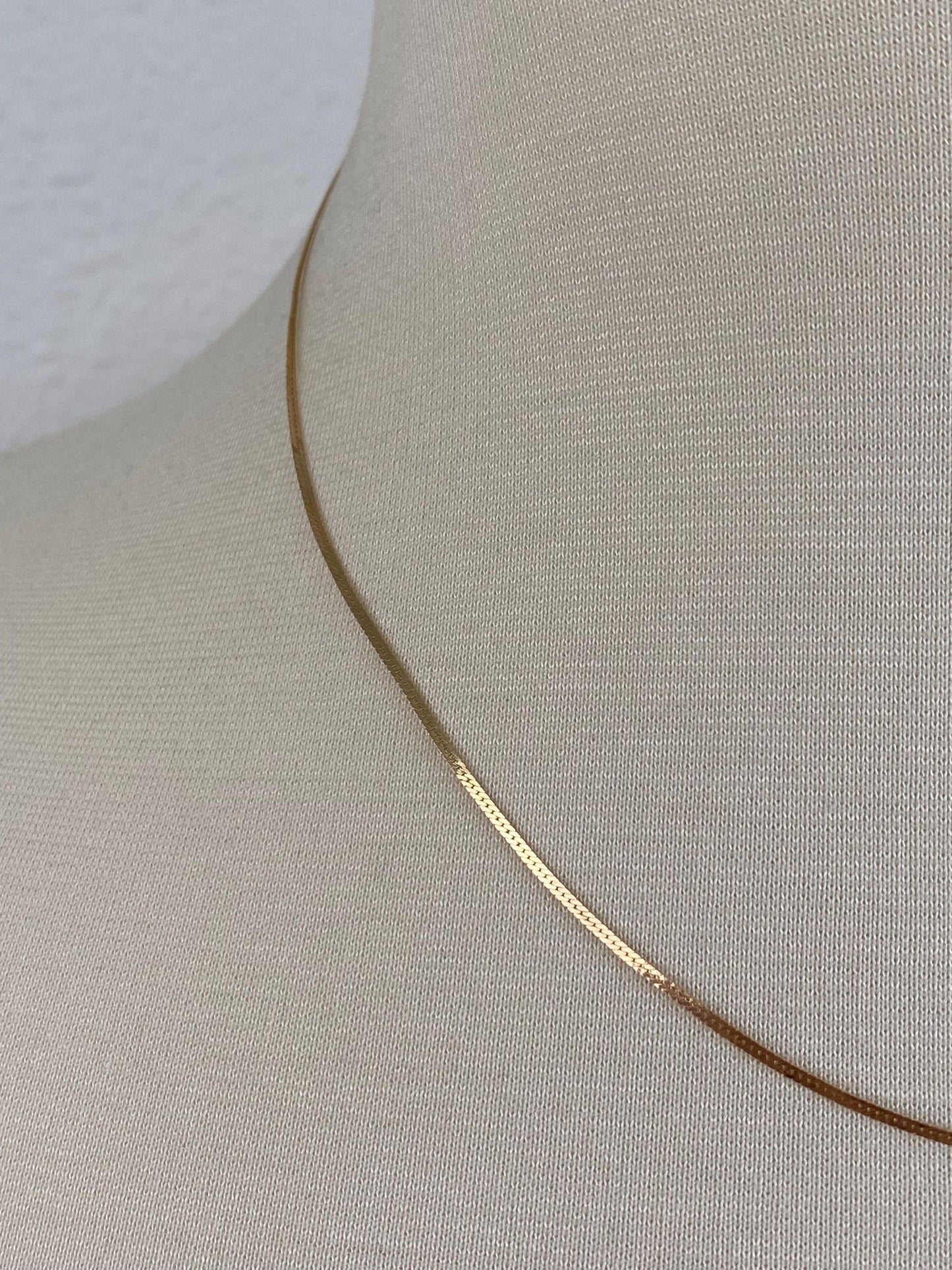 Vintage Solid 14k Yellow Gold Slim Flat Chain Necklace - 18 inches