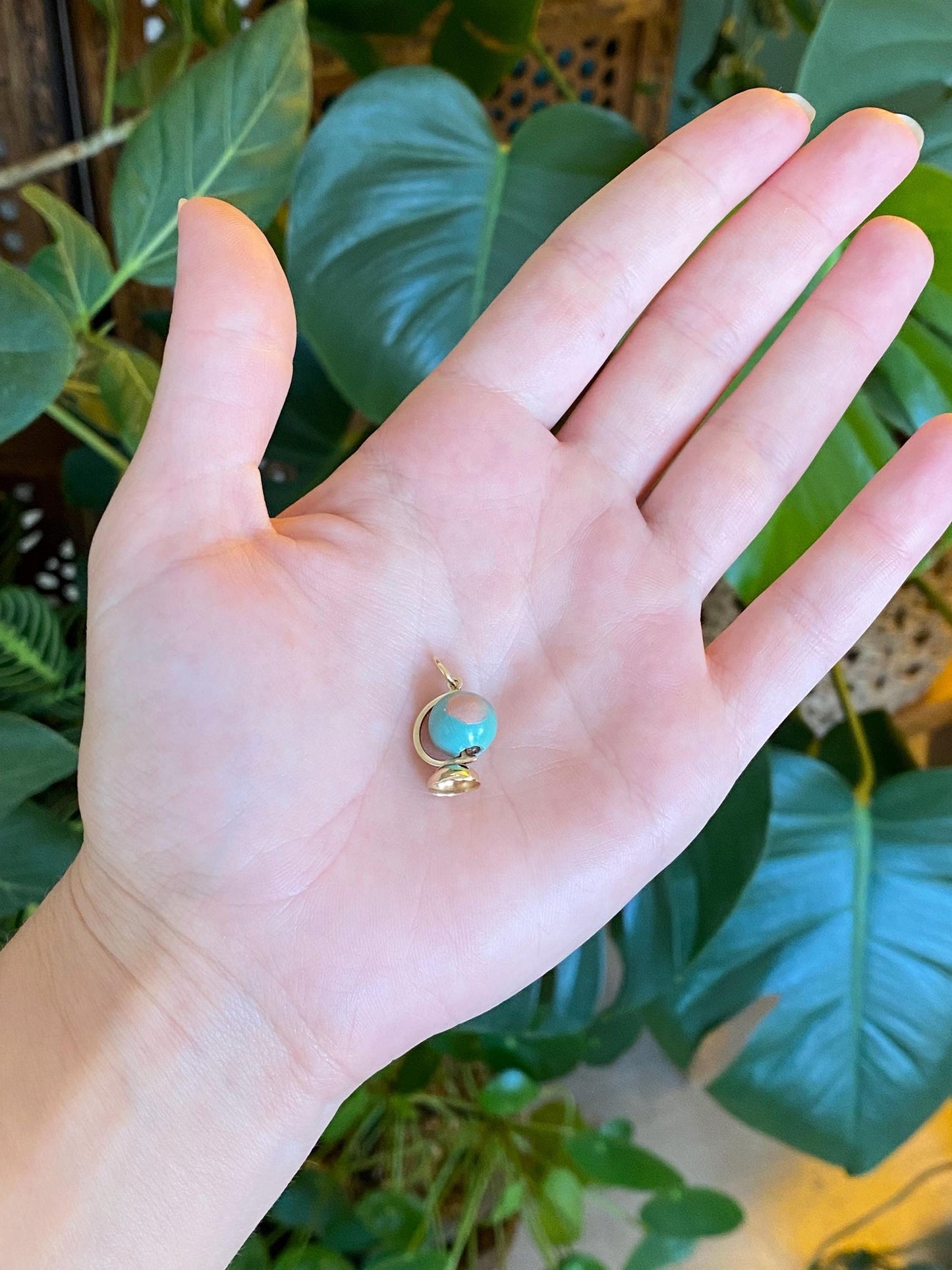Vintage 10k Yellow Gold Enamel Articulated Globe Charm