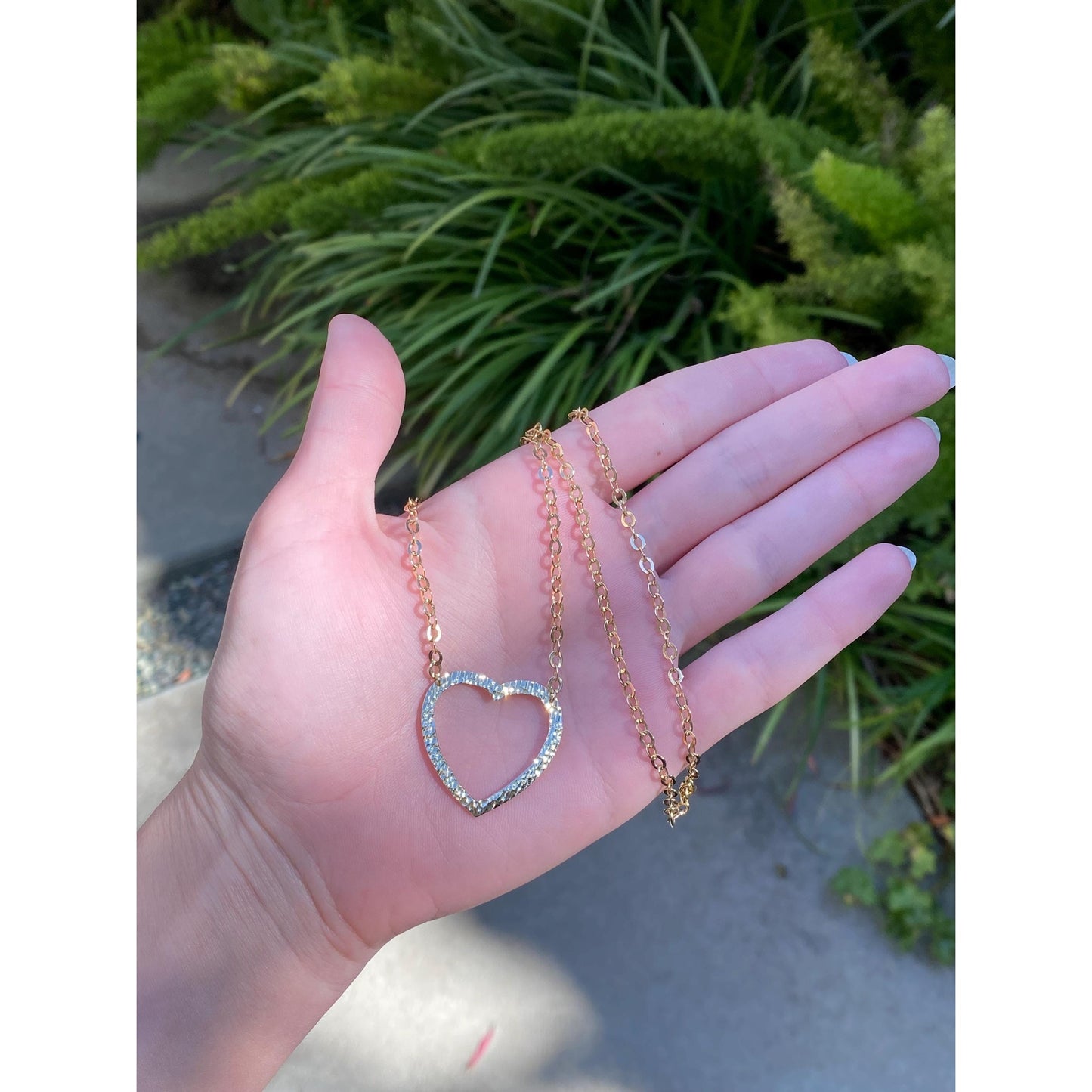 Vintage Solid 14k Yellow Gold Textured Heart Cable Chain Necklace - 18 inches