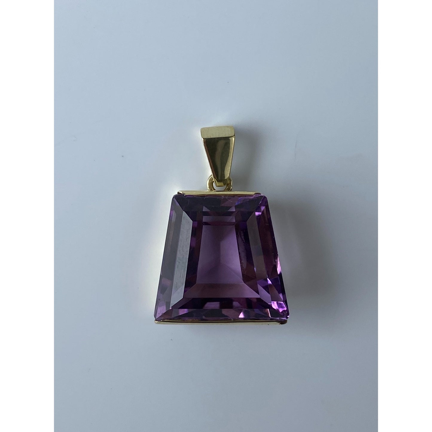 Vintage Solid 14k Yellow Gold Large Amethyst Charm