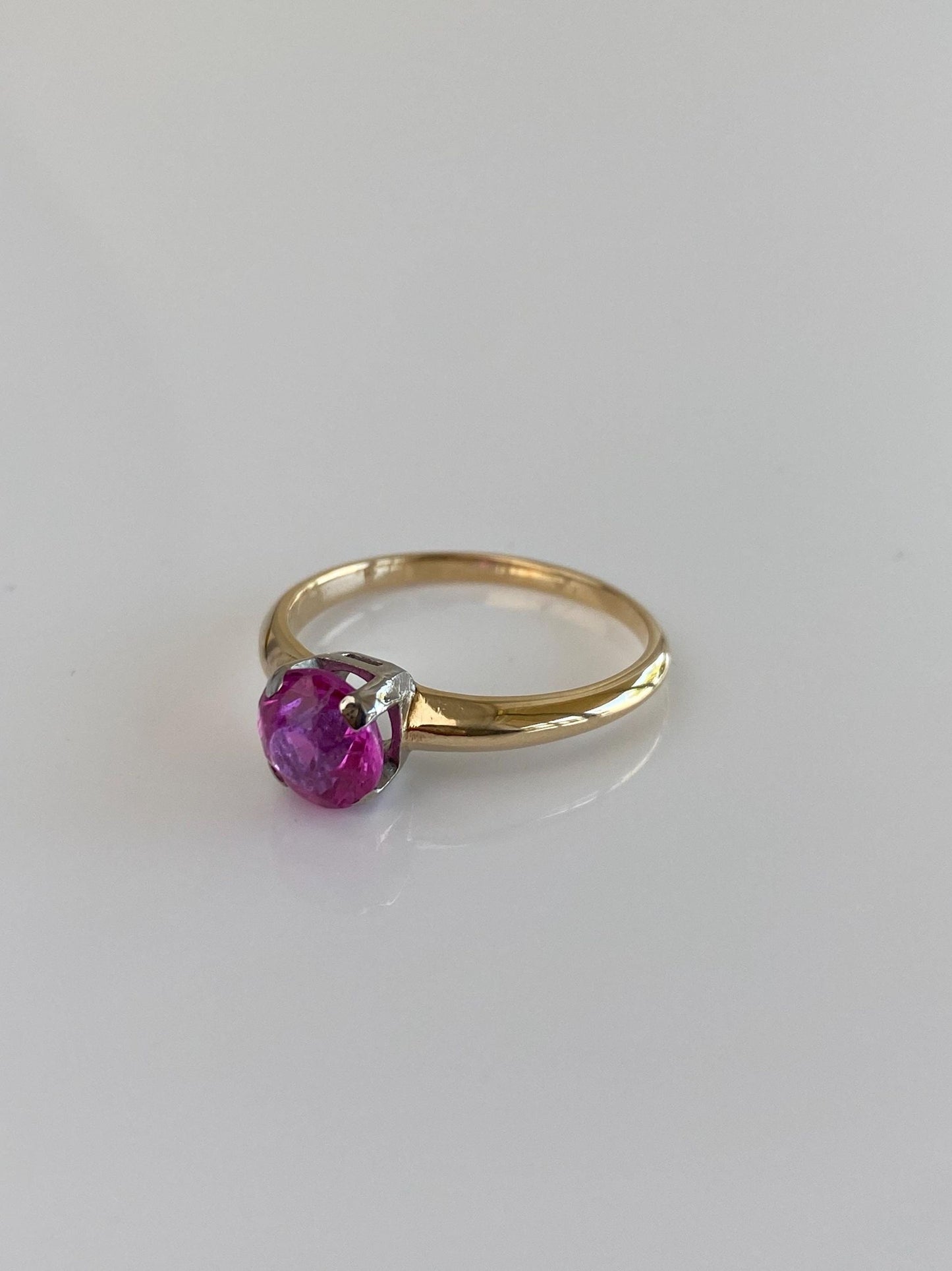 Vintage Solid 14k White & Yellow Gold Pink Sapphire Ring - Size 7.5