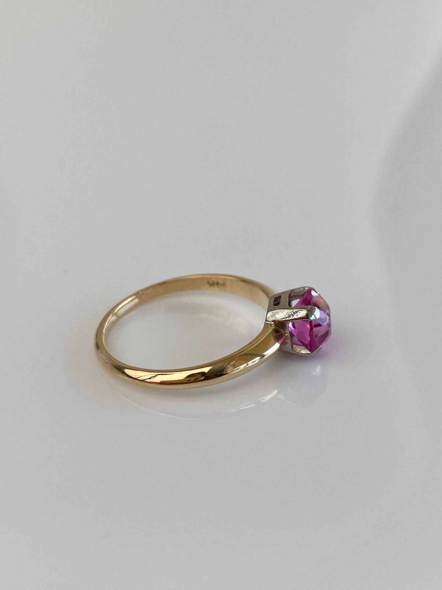 Vintage Solid 14k White & Yellow Gold Pink Sapphire Ring - Size 7.5