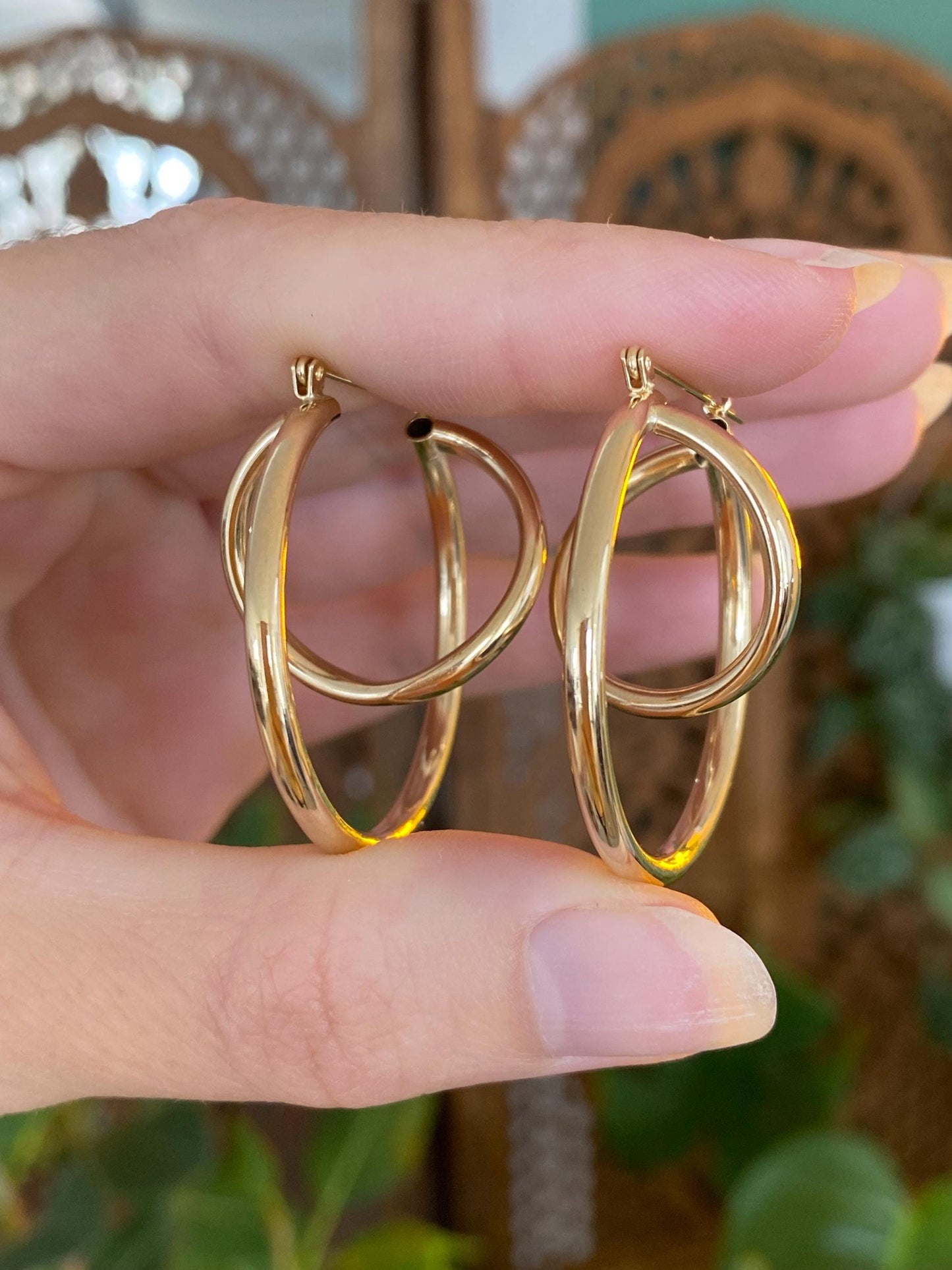 Vintage 14k Yellow Gold Looped Hoop Earrings