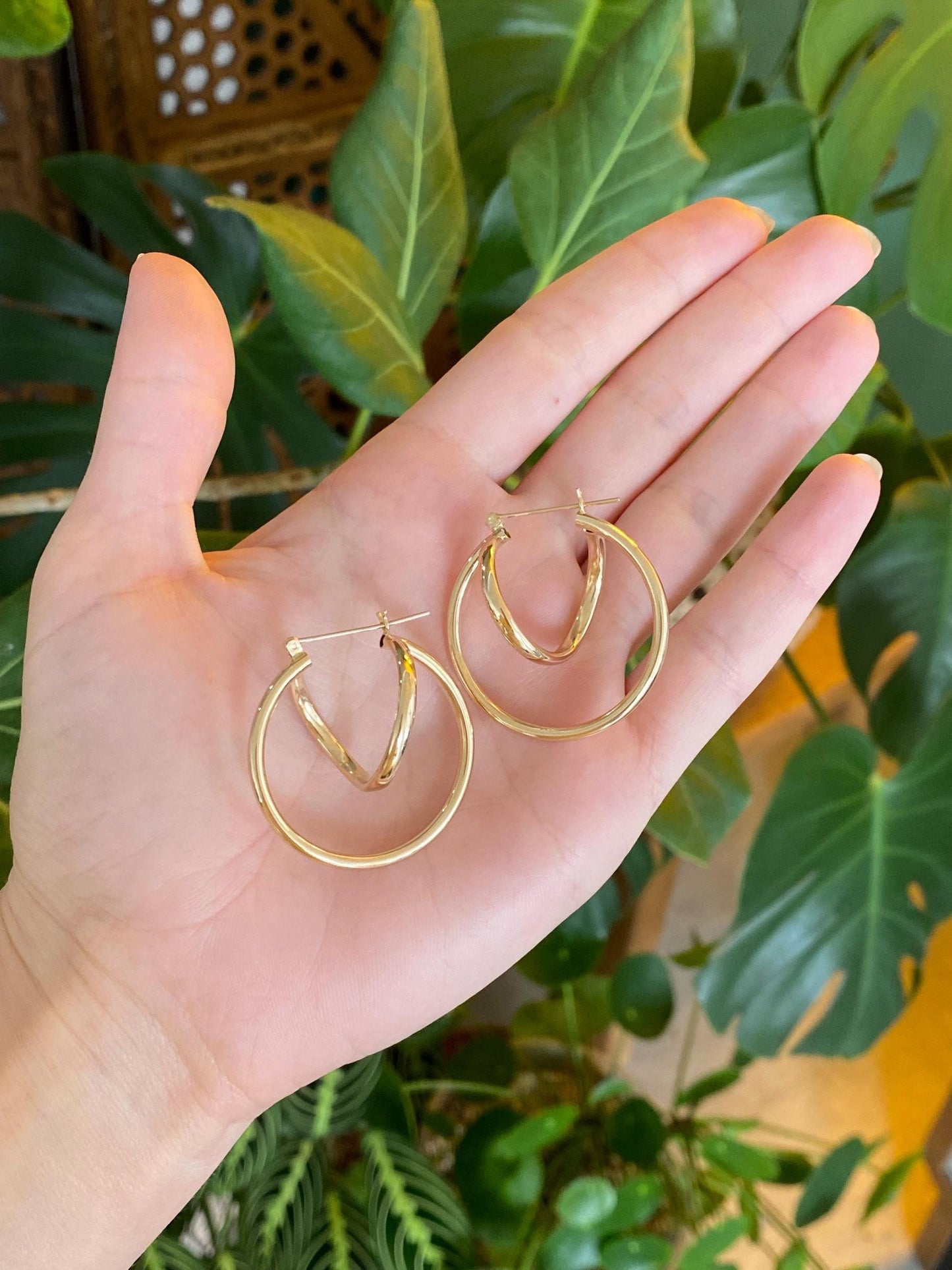 Vintage 14k Yellow Gold Looped Hoop Earrings