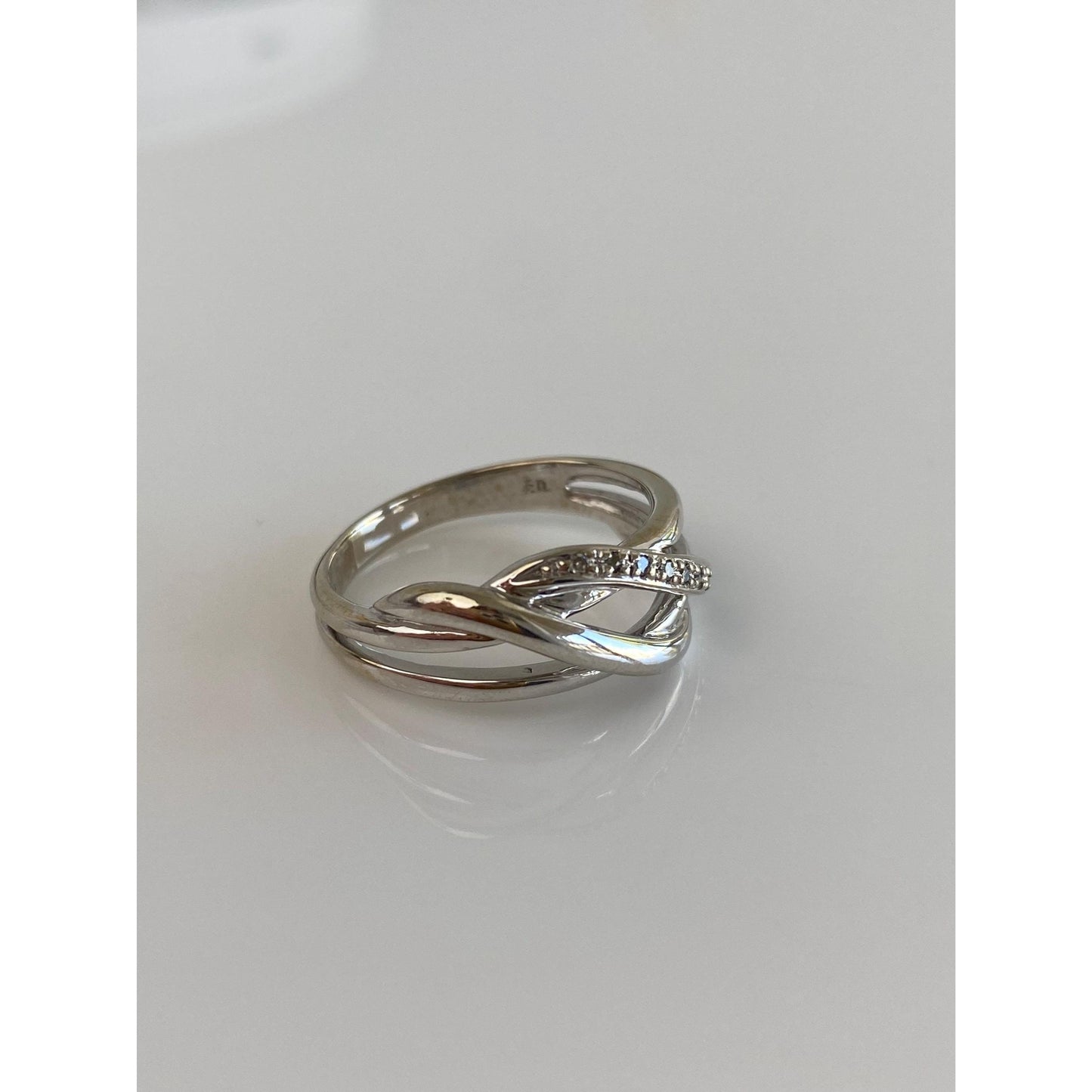 Vintage Solid 14k White Gold Diamond Twist Ring Band - Size 8.75