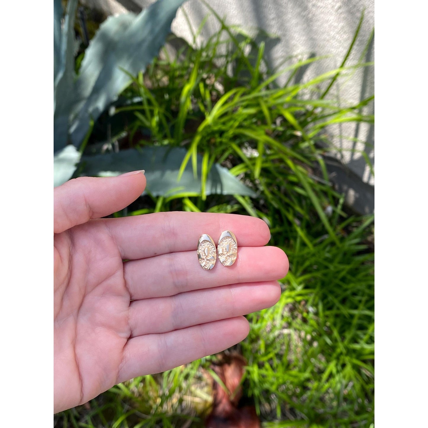 Vintage Solid 14k Yellow Gold Nugget Style Stud Earrings