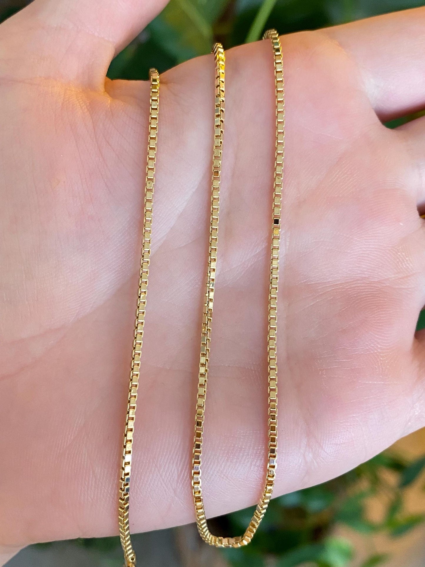 Vintage Solid 18k Yellow Gold Box Chain Necklace - 20 inches
