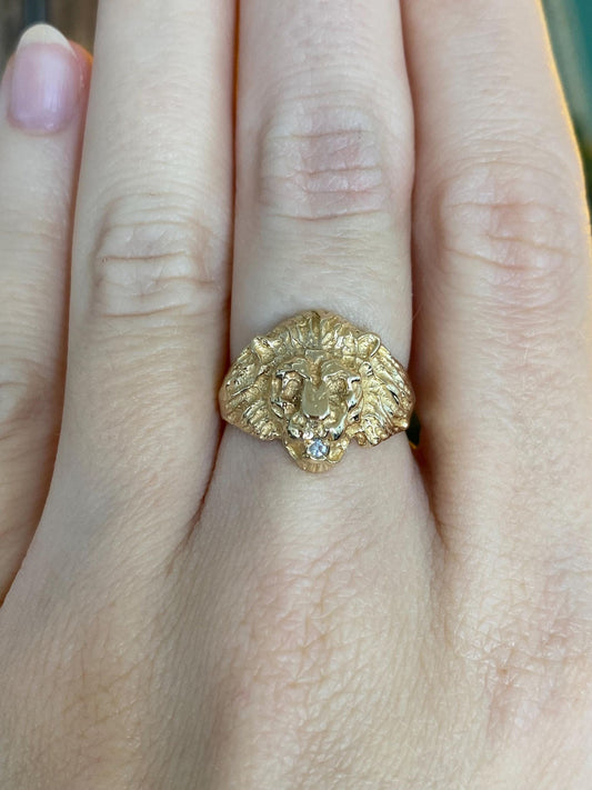 Vintage Solid 14k Yellow Gold Diamond Mouth Lion Ring - Size 5.75
