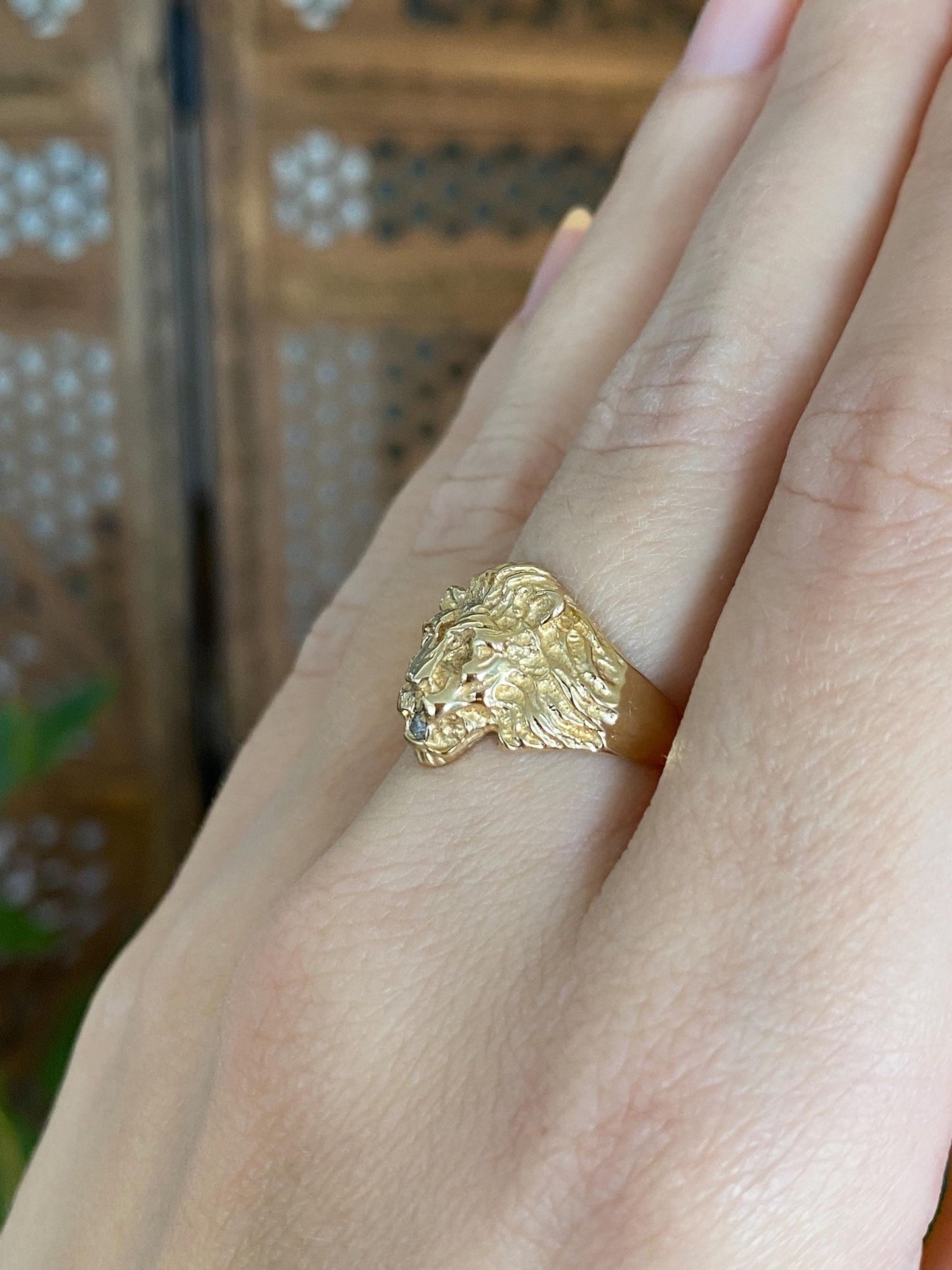 Vintage Solid 14k Yellow Gold Diamond Mouth Lion Ring - Size 5.75