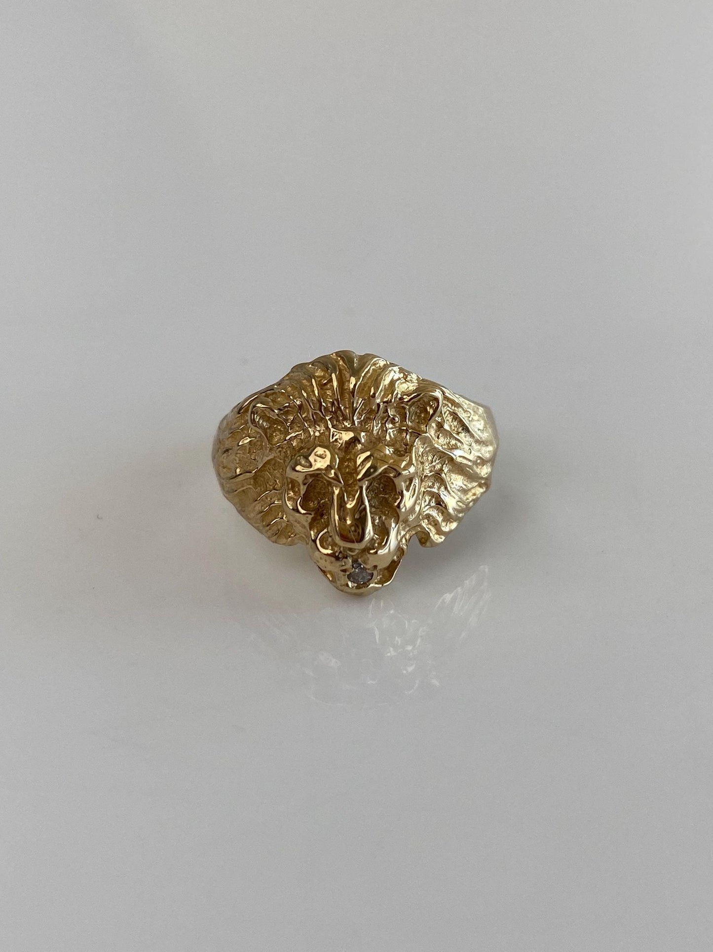 Vintage Solid 14k Yellow Gold Diamond Mouth Lion Ring - Size 5.75
