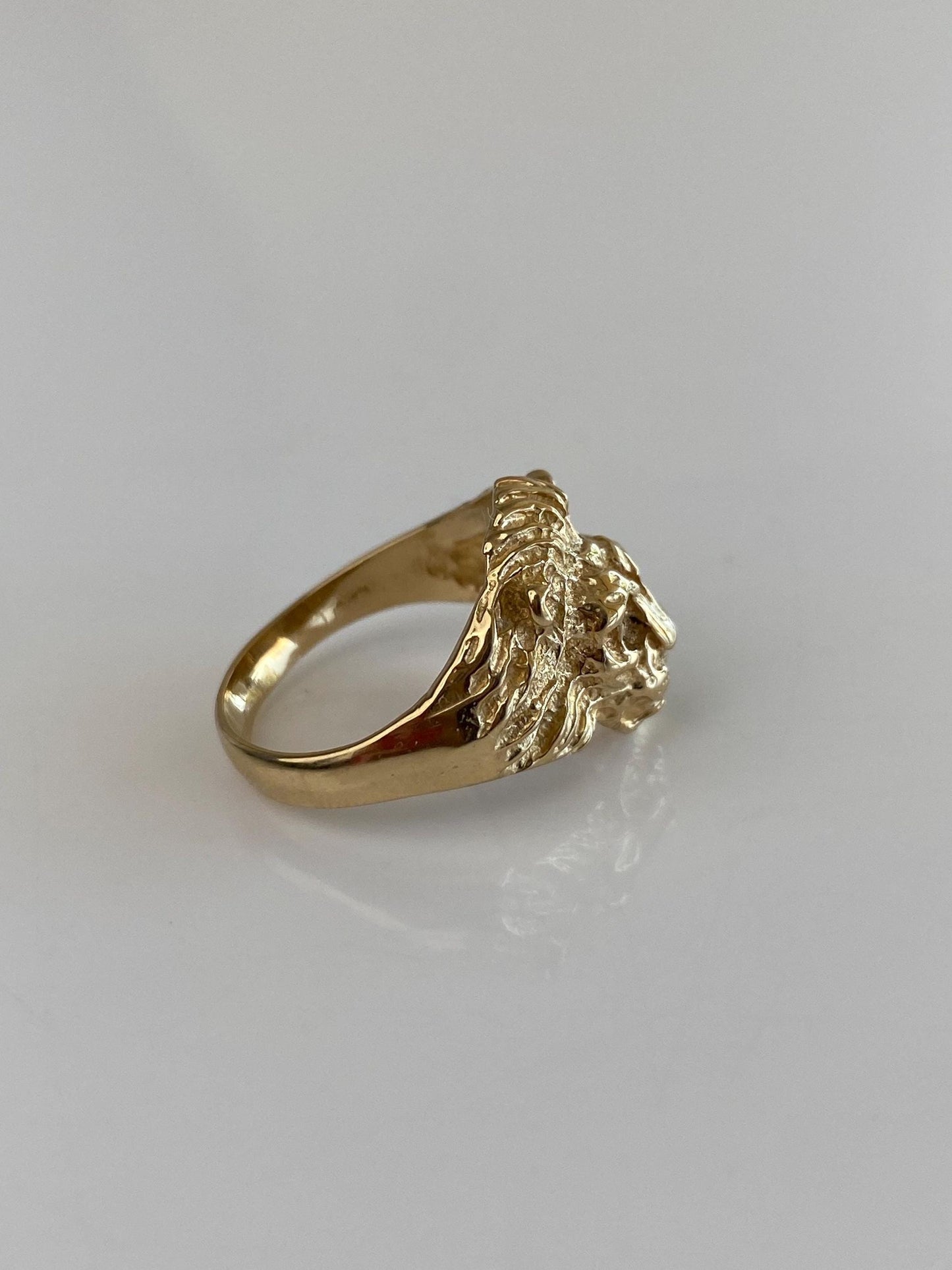 Vintage Solid 14k Yellow Gold Diamond Mouth Lion Ring - Size 5.75