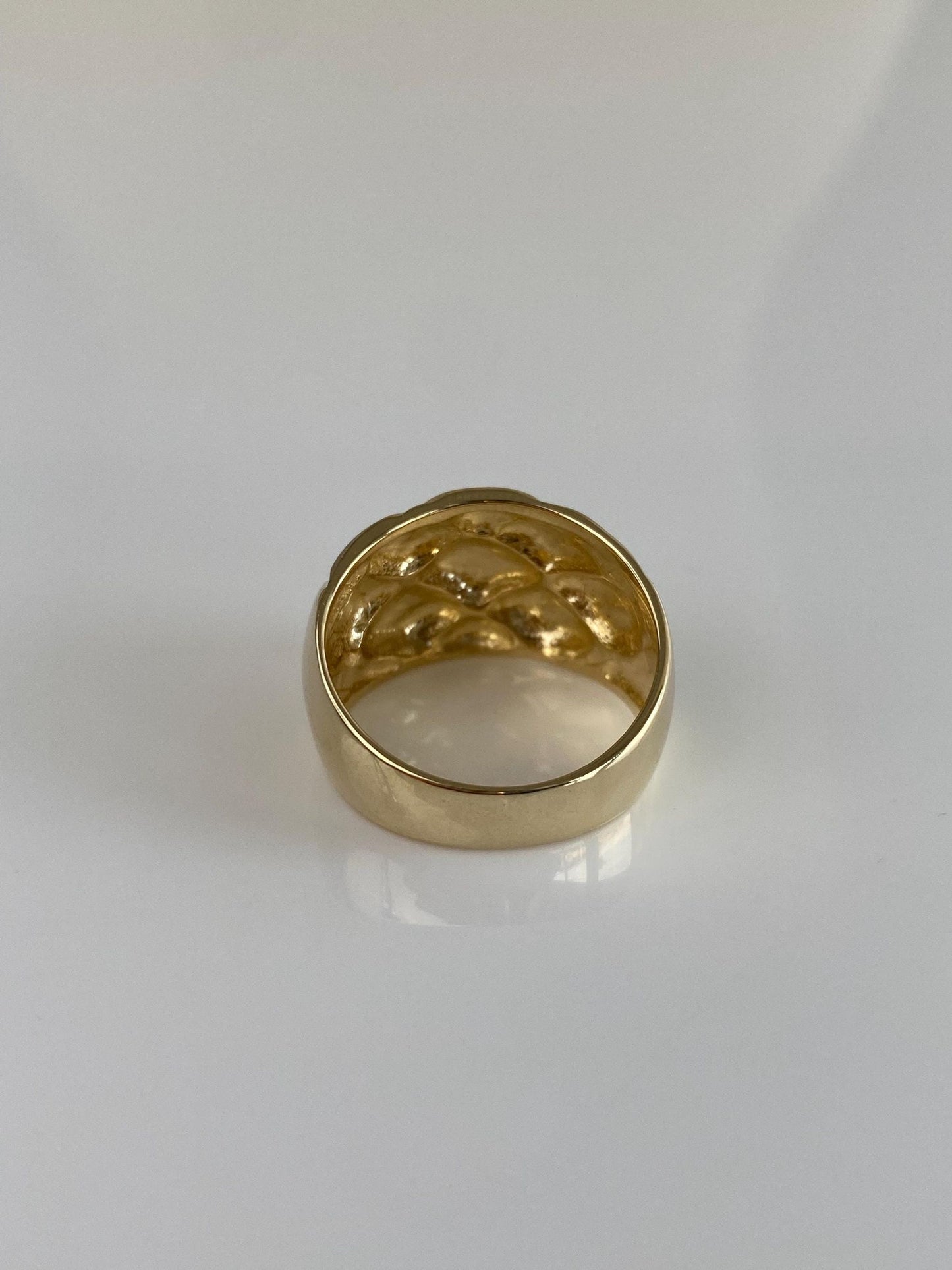 Vintage Solid 14k Yellow Gold Diamond Cut Domed Ring - Size 7