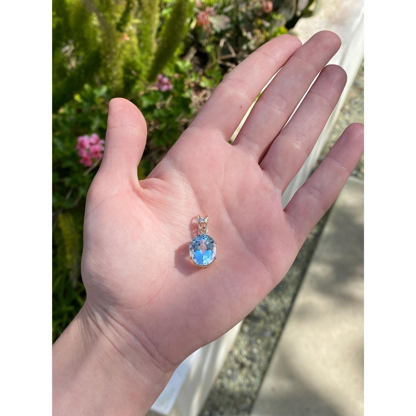 Vintage Solid 10k Yellow Gold Diamond Topaz Charm