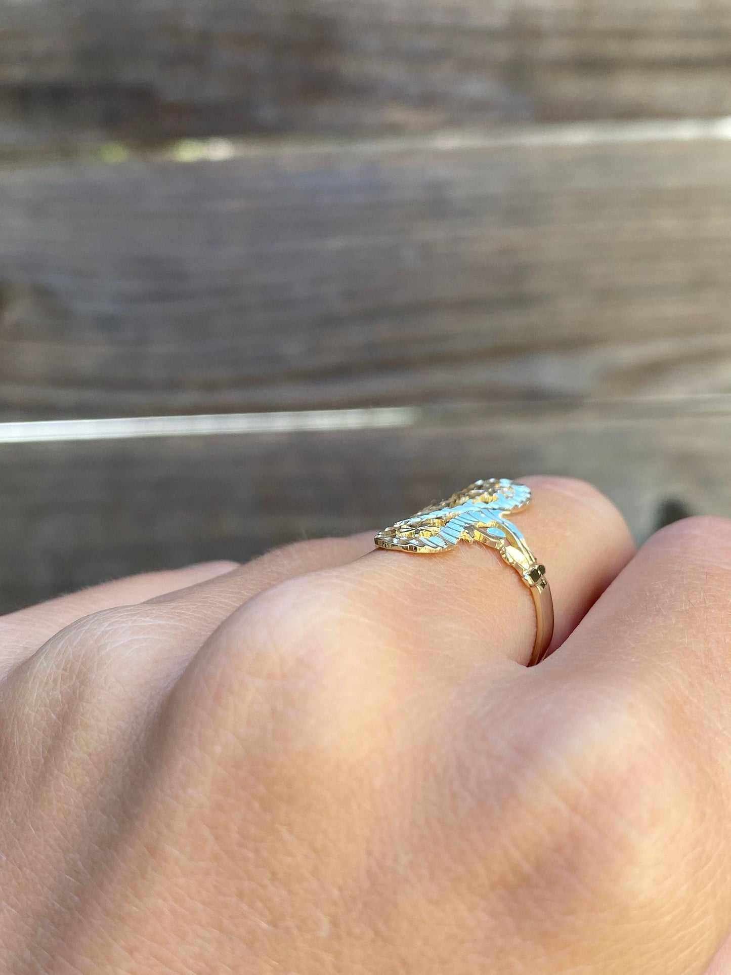 Vintage Solid 14k Yellow Gold Diamond Cut Ring - Size 6.25