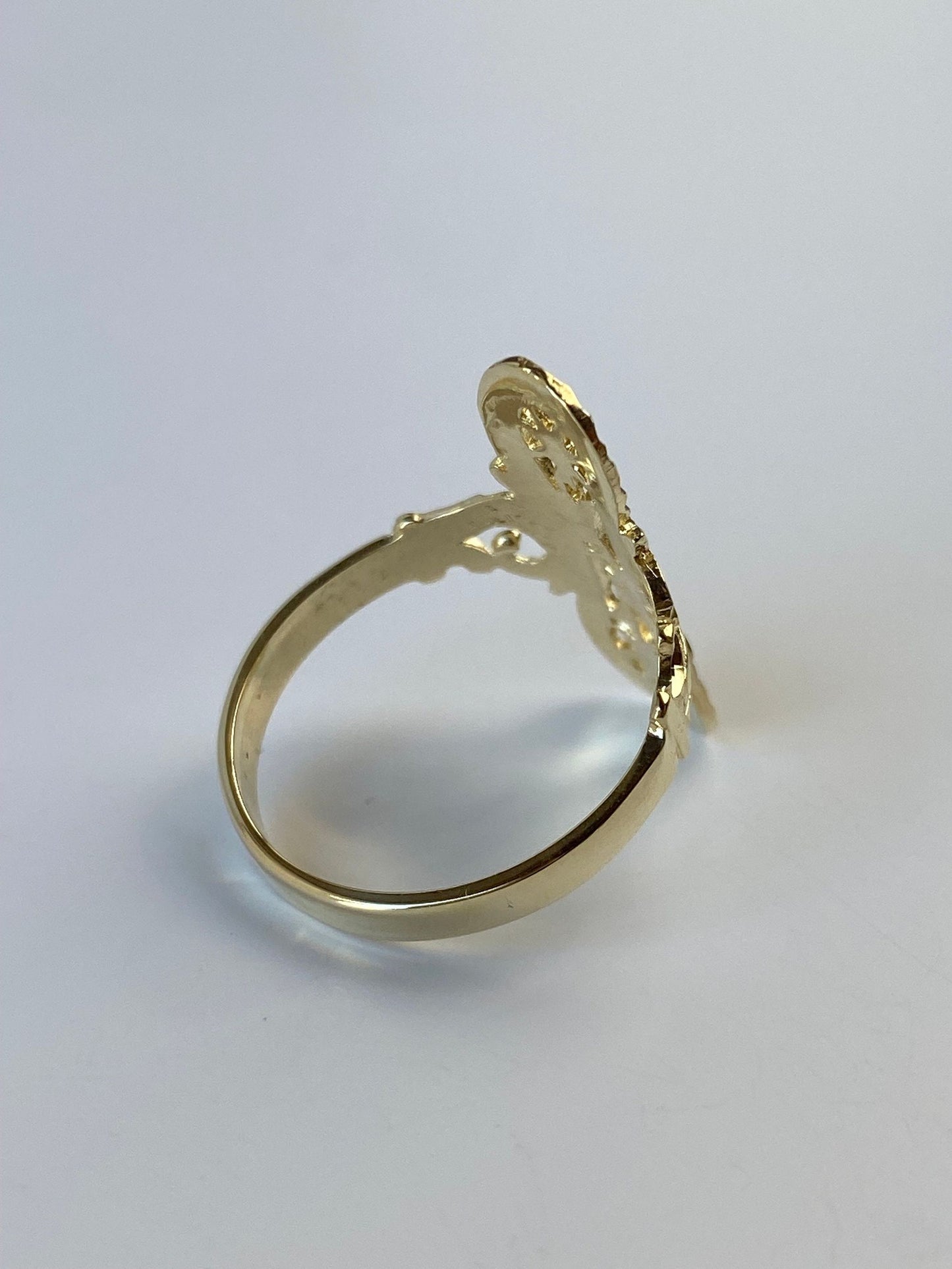 Vintage Solid 14k Yellow Gold Diamond Cut Ring - Size 6.25