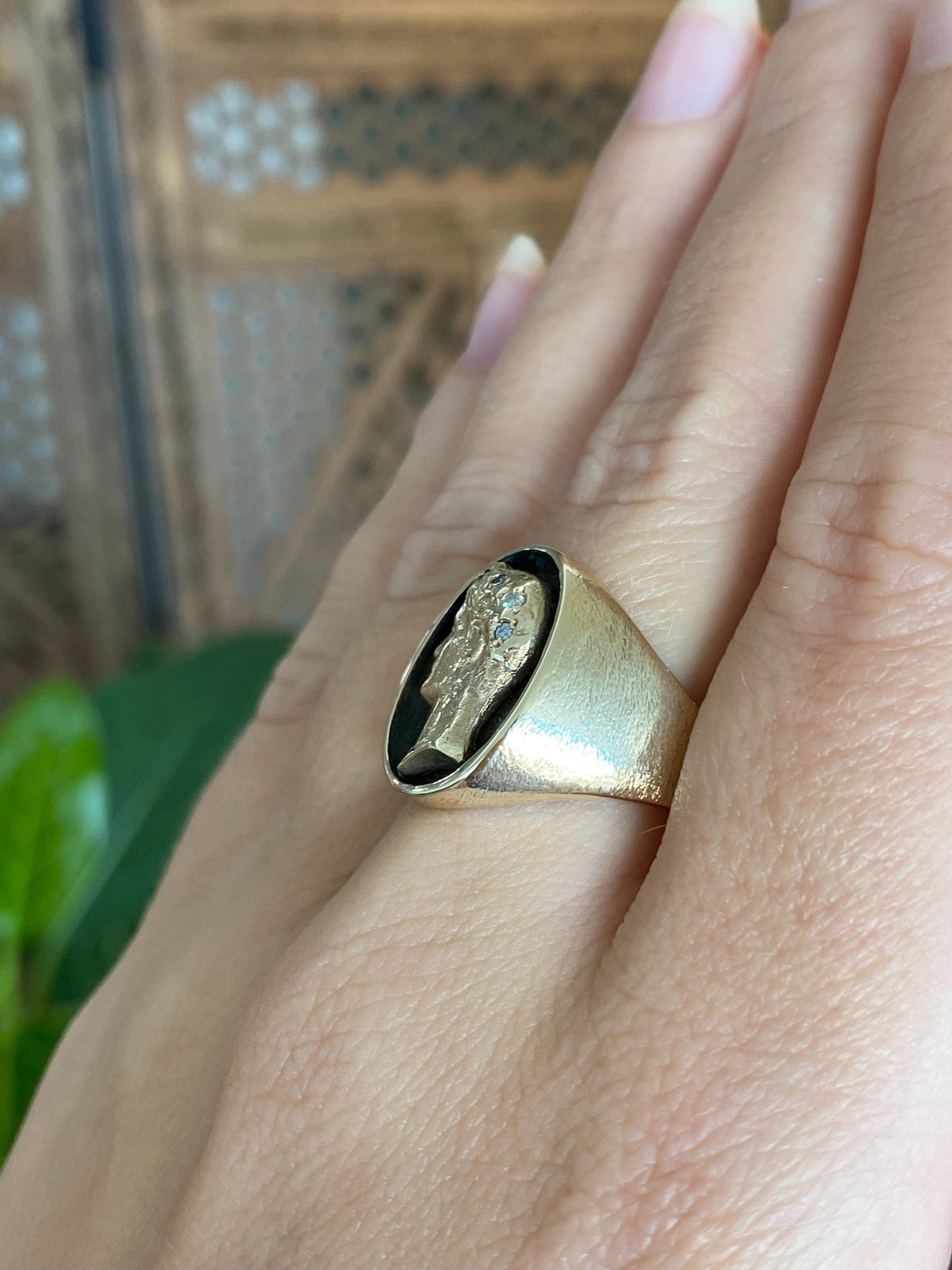 Vintage Solid 10k Yellow Gold Diamonds Roman Head Signet Ring - Size 9.5