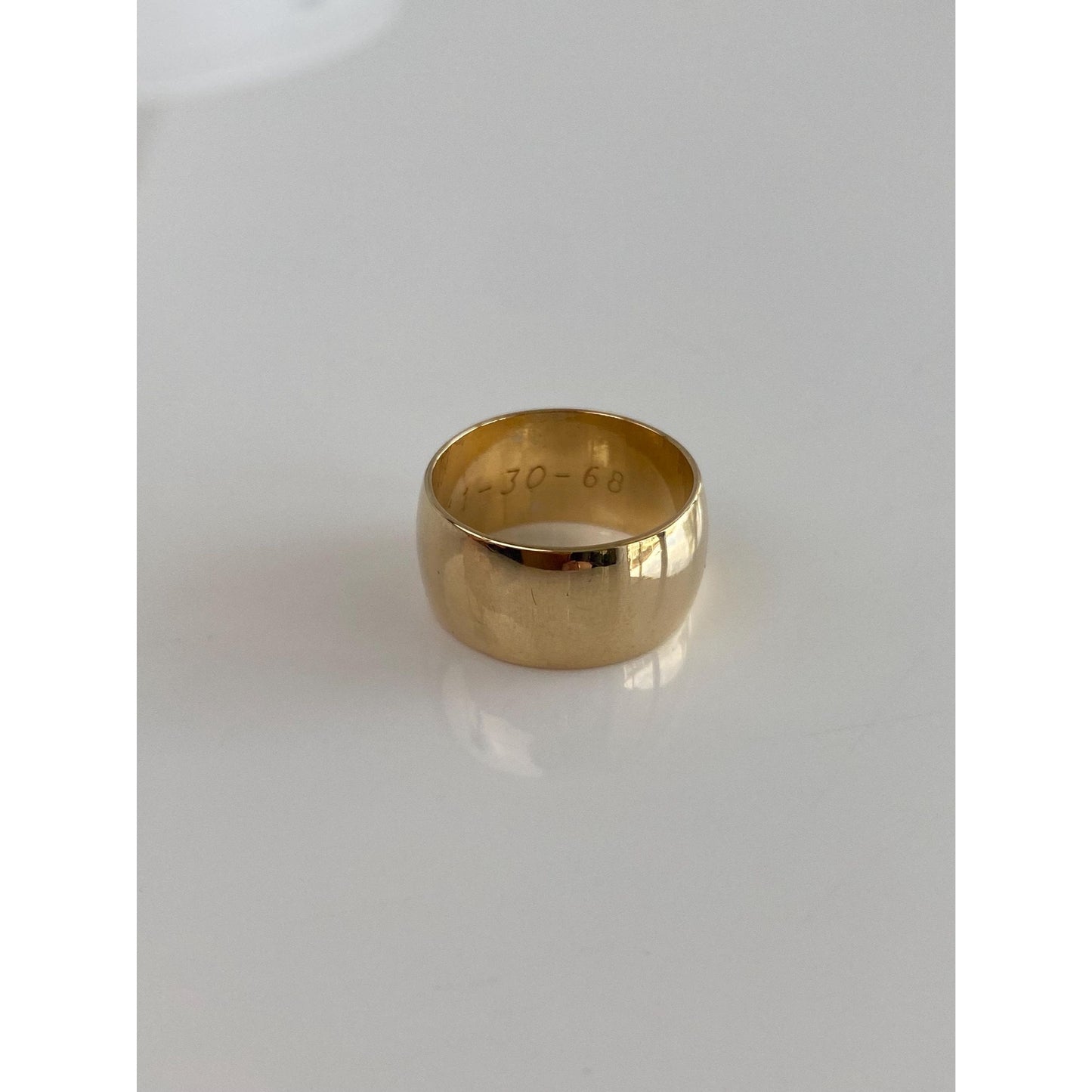 Vintage Solid 14k Yellow Gold Wide KAM Ring Band - Size 6