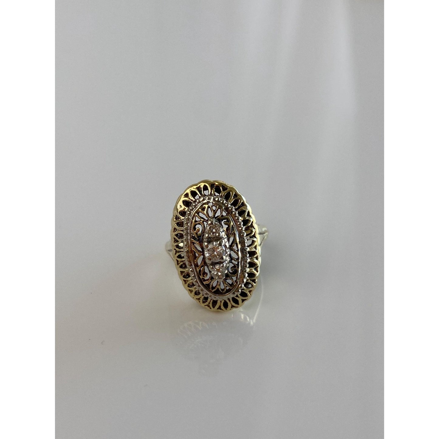 Vintage Solid 14k White & Yellow Gold Diamond Ring - Size 2.75