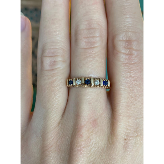 Vintage Solid 14k Yellow Gold Diamond Blue Sapphire Ring Band - Size 7.25
