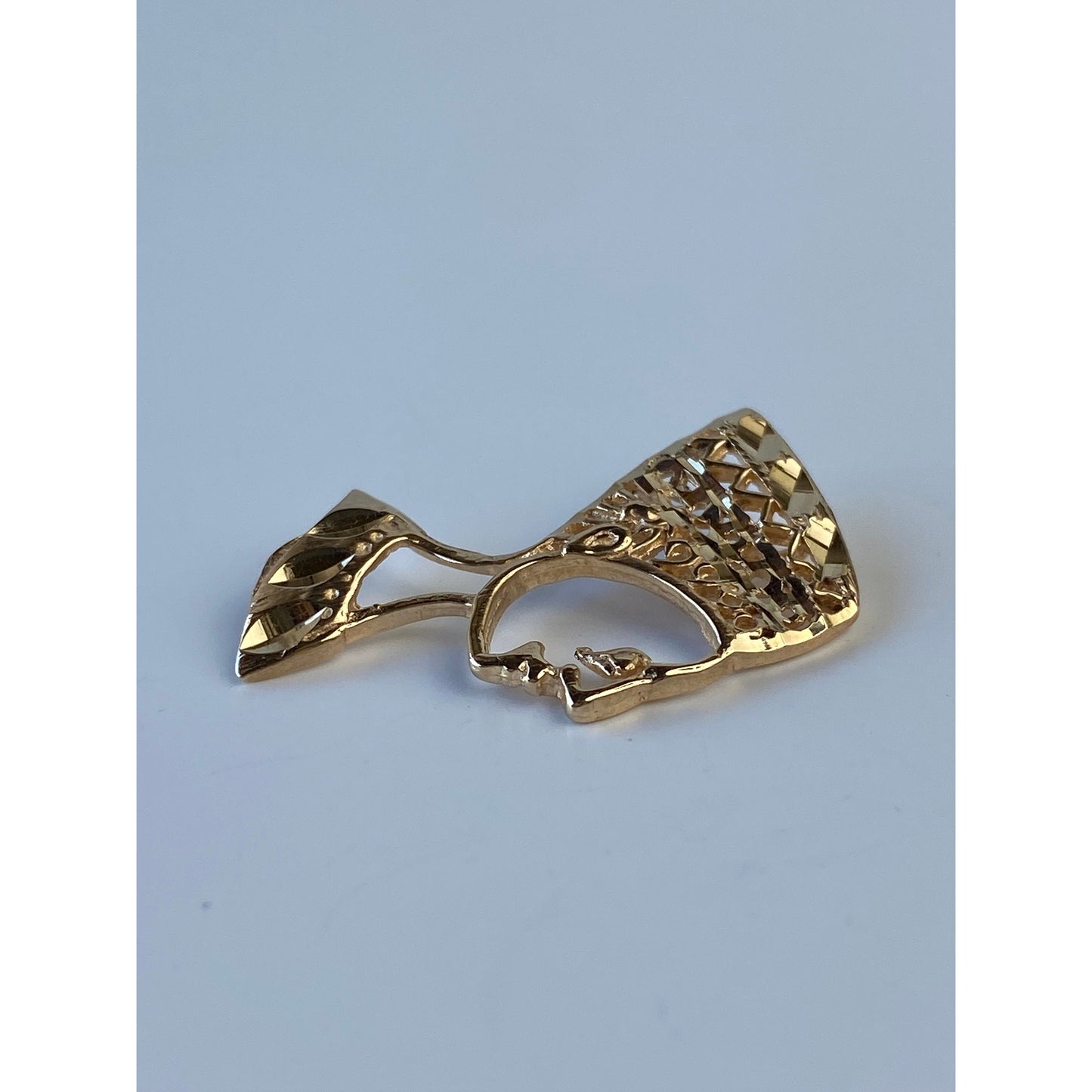 Vintage Solid 14k Yellow Gold Diamond Cut Egyptian Nefertiti Charm