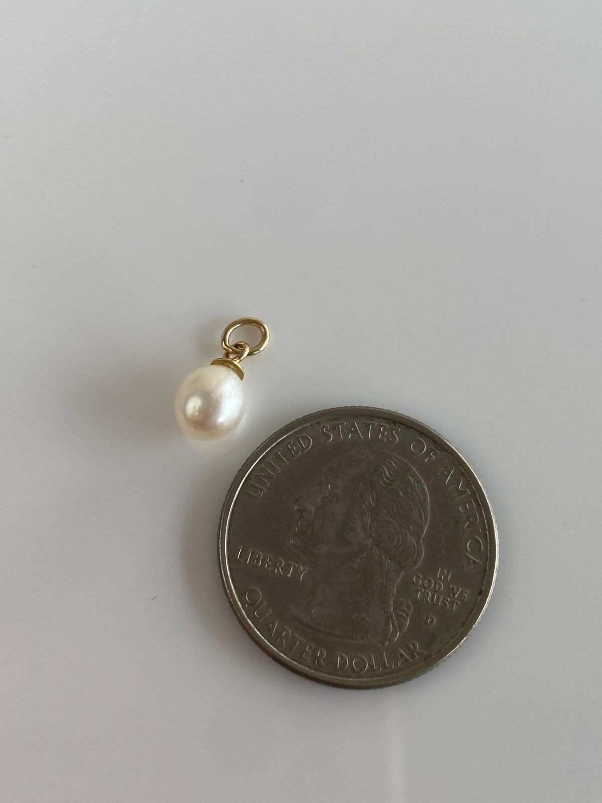 Vintage Solid 14k Yellow Gold Pearl Charm