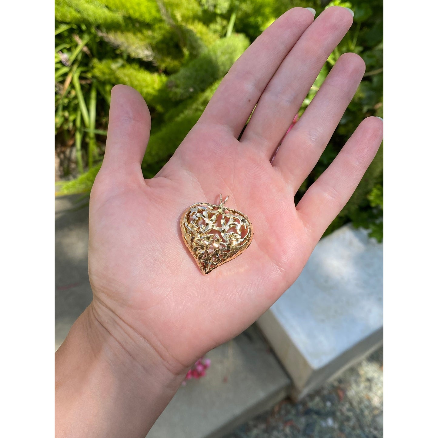 Vintage Solid 12k Yellow Gold Filigree Open Work Puffy Heart Charm