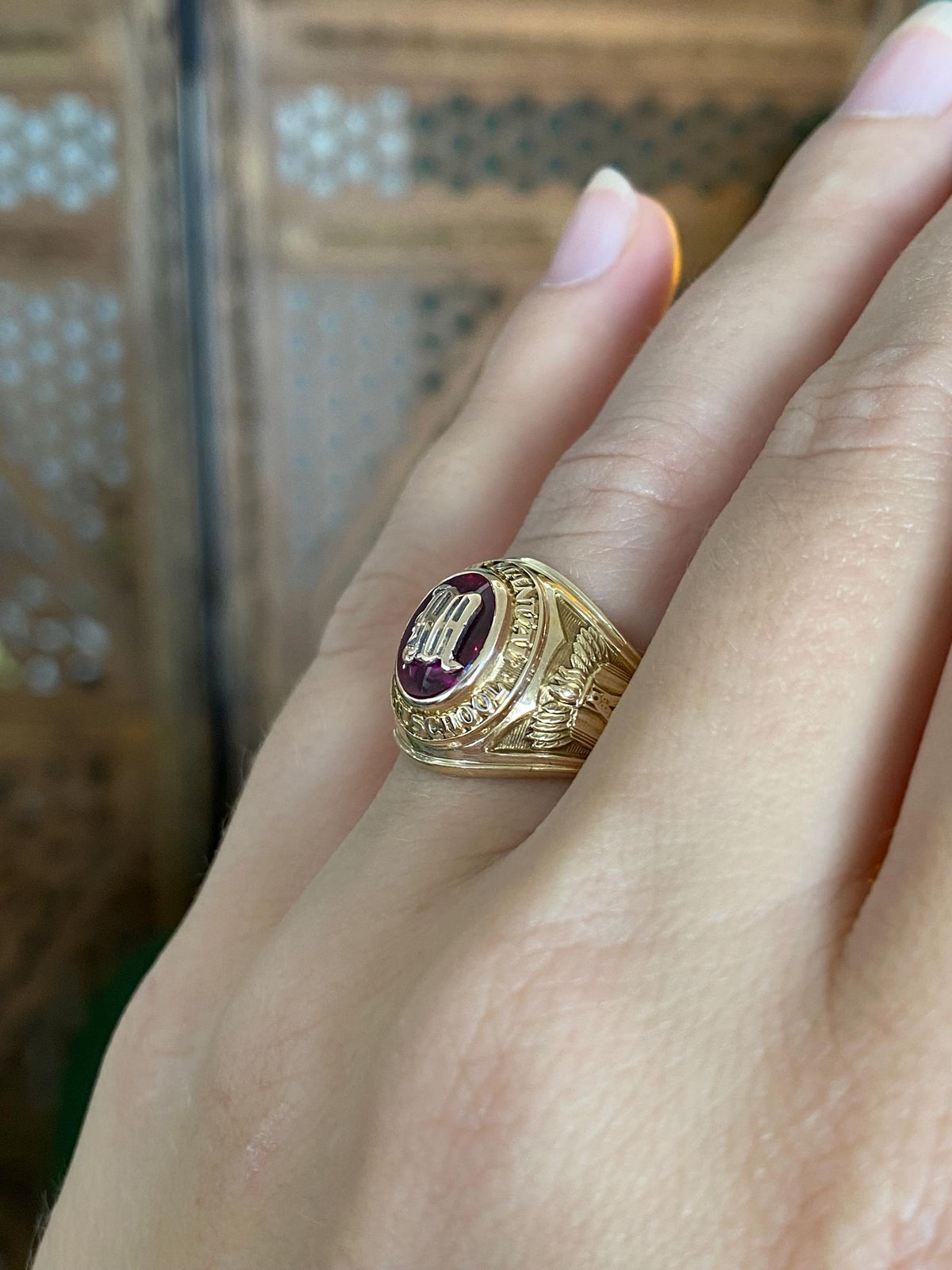 Vintage Solid 10k Yellow Gold Pink Sapphire 1957 Dupont Manual High School Class Ring - Size 5.75