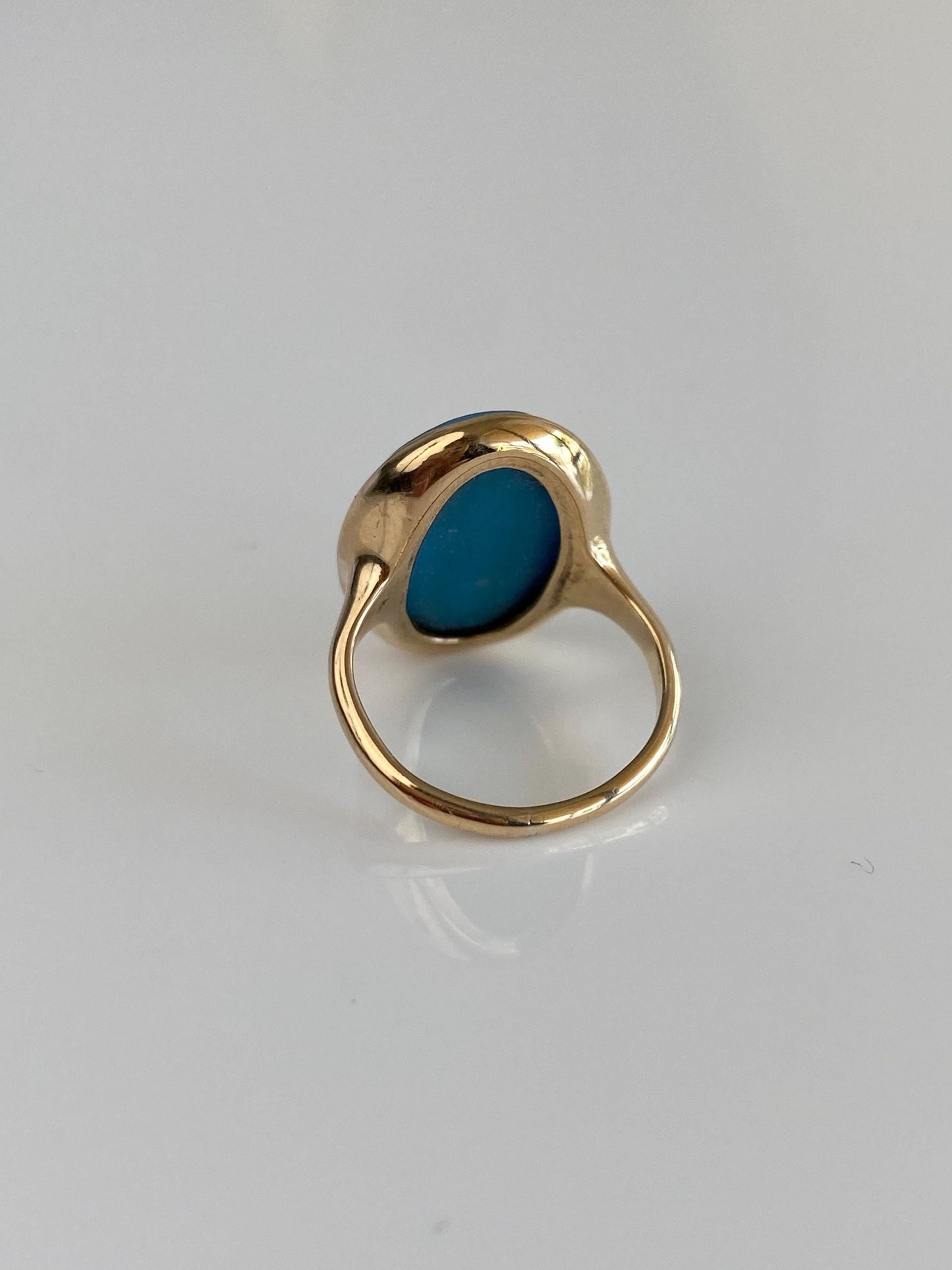 Vintage Solid 10k Yellow Gold Resin Design Signet Ring - Size 3.5