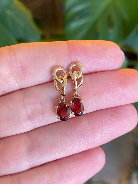 Vintage Solid 14k Yellow Gold Garnet Dangle Stud Earrings