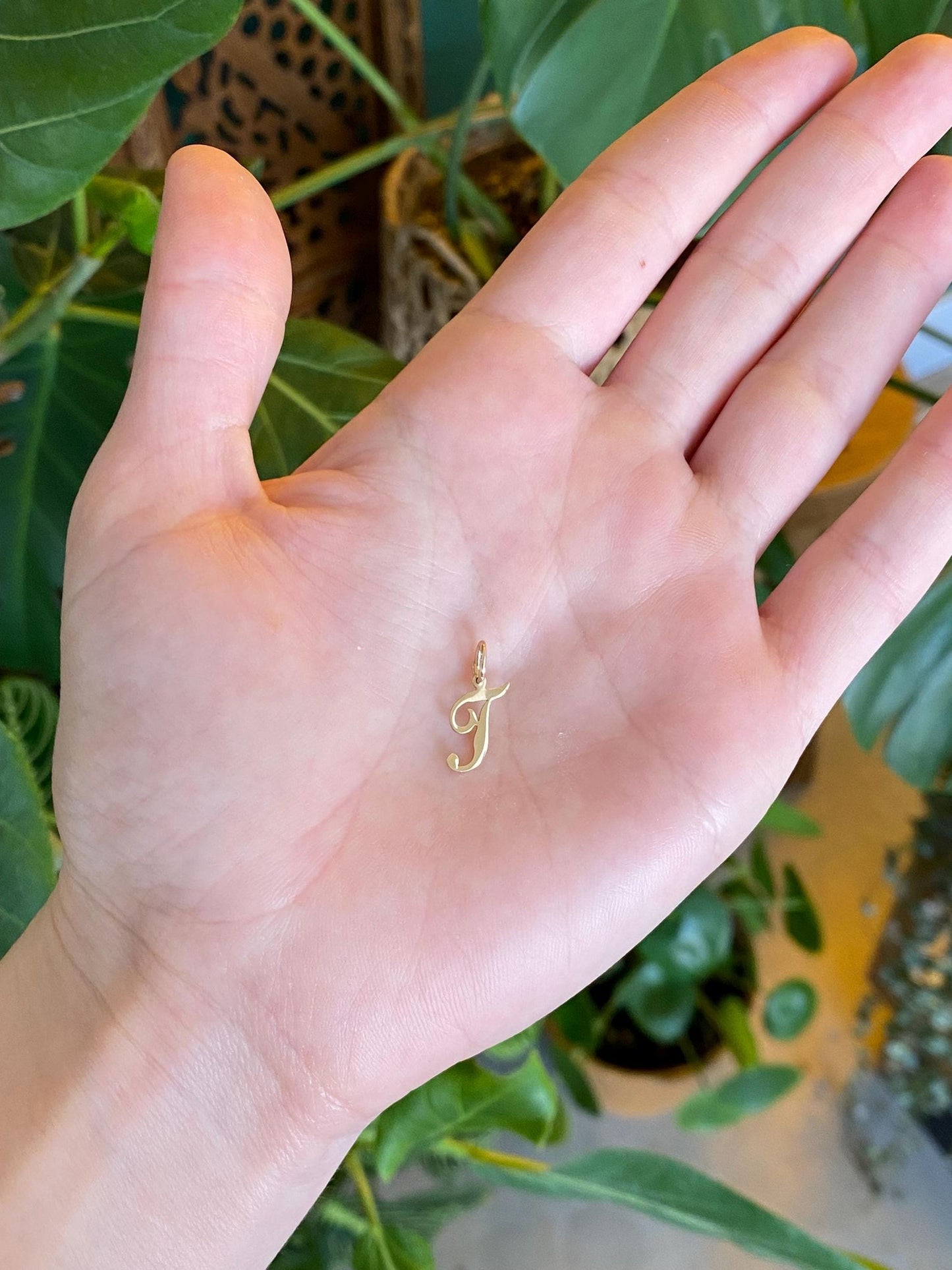 Vintage Solid 14k Yellow Gold Initial 'T' Charm