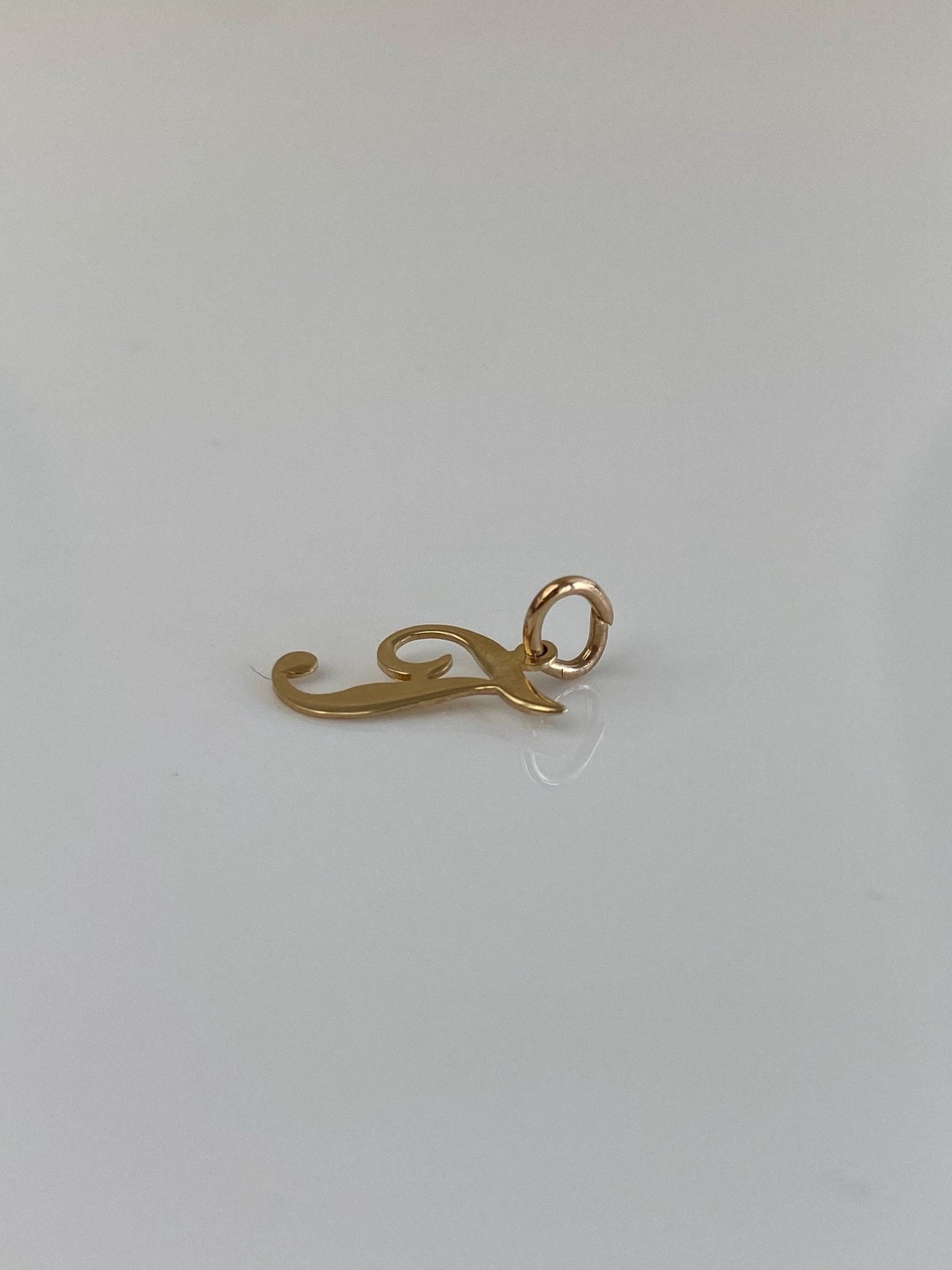 Vintage Solid 14k Yellow Gold Initial 'T' Charm