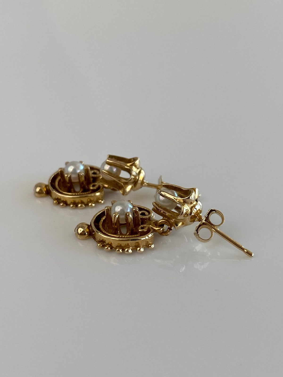 Vintage Solid 14k Yellow Gold Ornate Pearls Dangle Stud Earrings