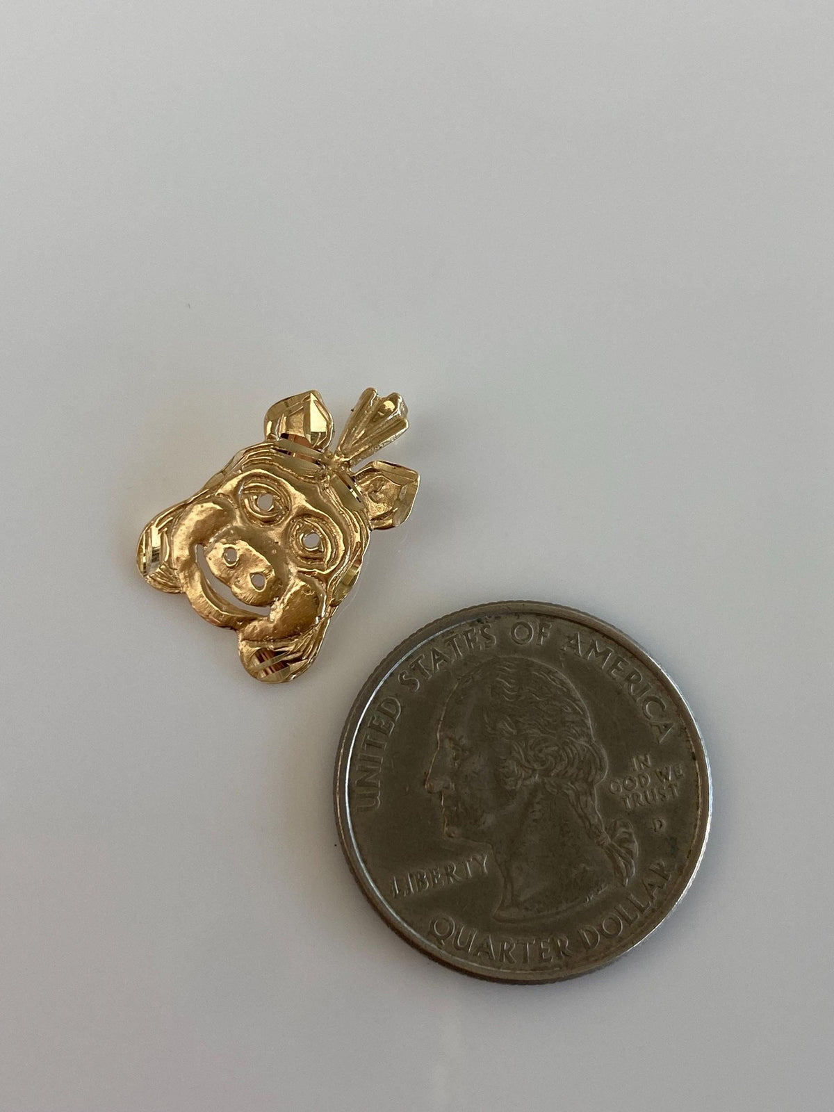 Vintage Solid 14k Yellow Gold Diamond Cut Piggy Face Charm