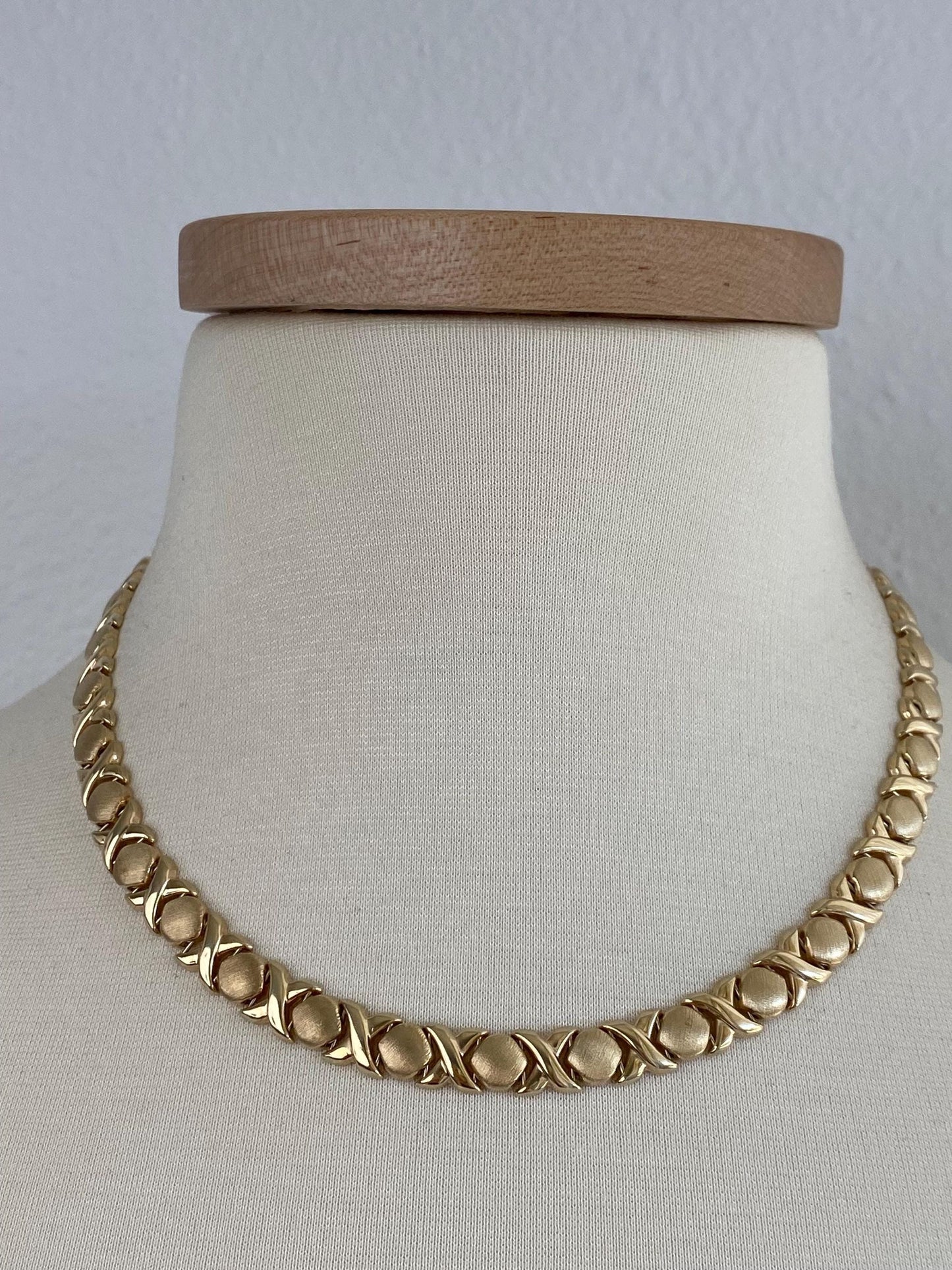 Vintage 14k Yellow Gold Satin Shiny XO Link Necklace - 18.25 inches