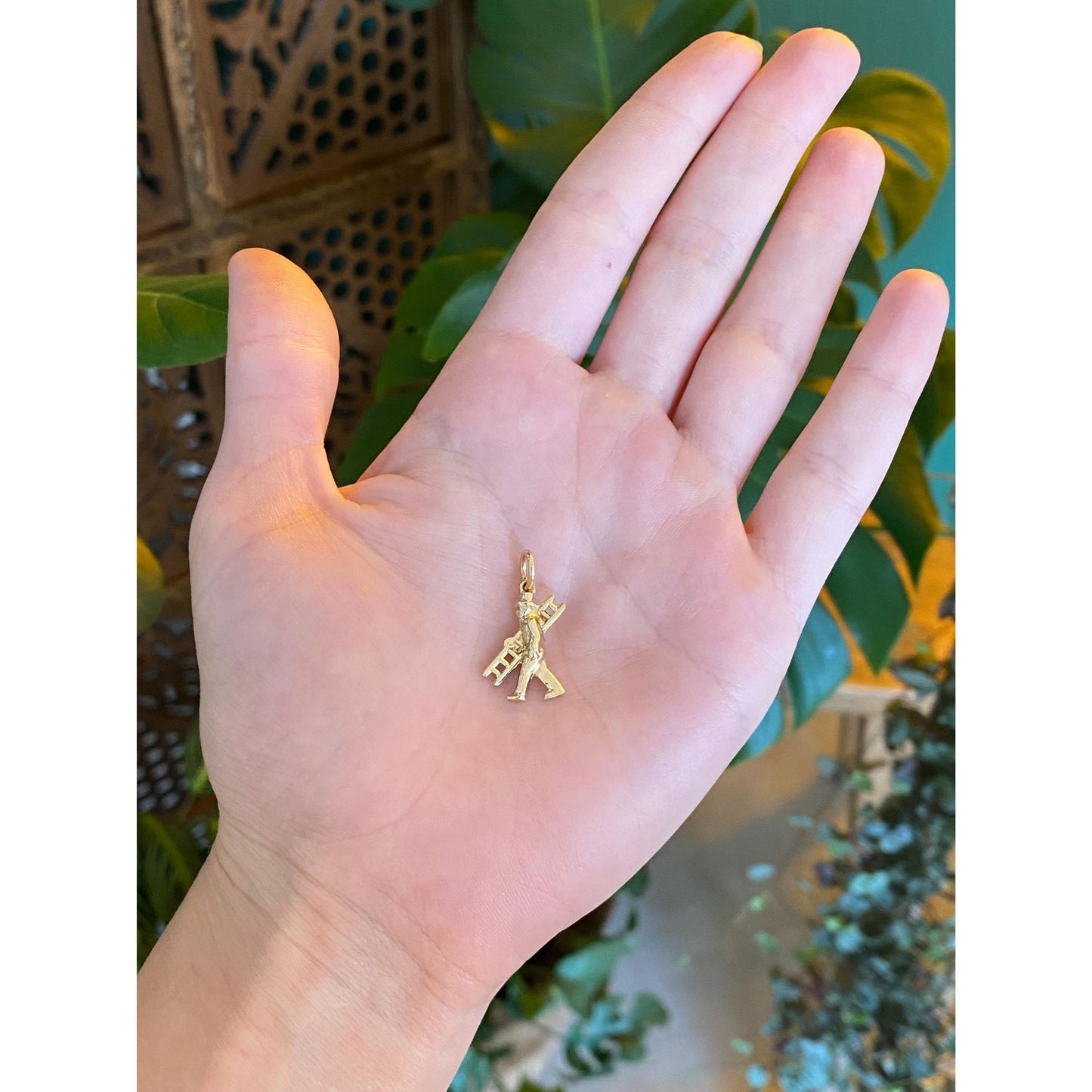 Vintage 8k Yellow Gold Top Hat Man with Ladder Charm