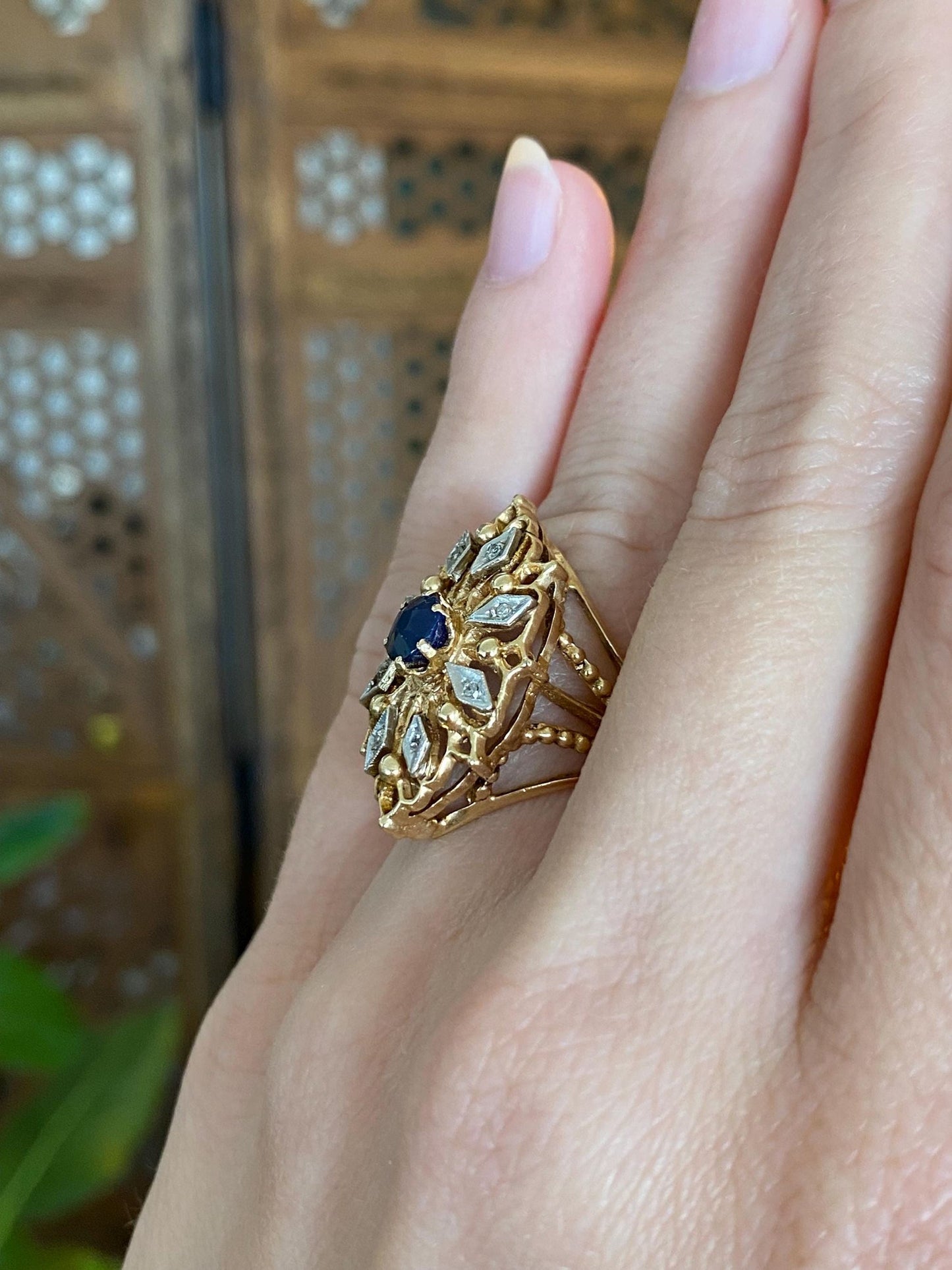 Vintage Solid 14k White & Yellow Gold Blue Sapphire Diamond Ring - Size 4