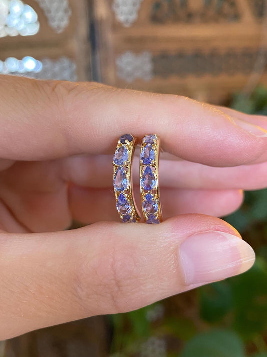 Vintage Solid 14k Yellow Gold Tanzanite Stud Earrings