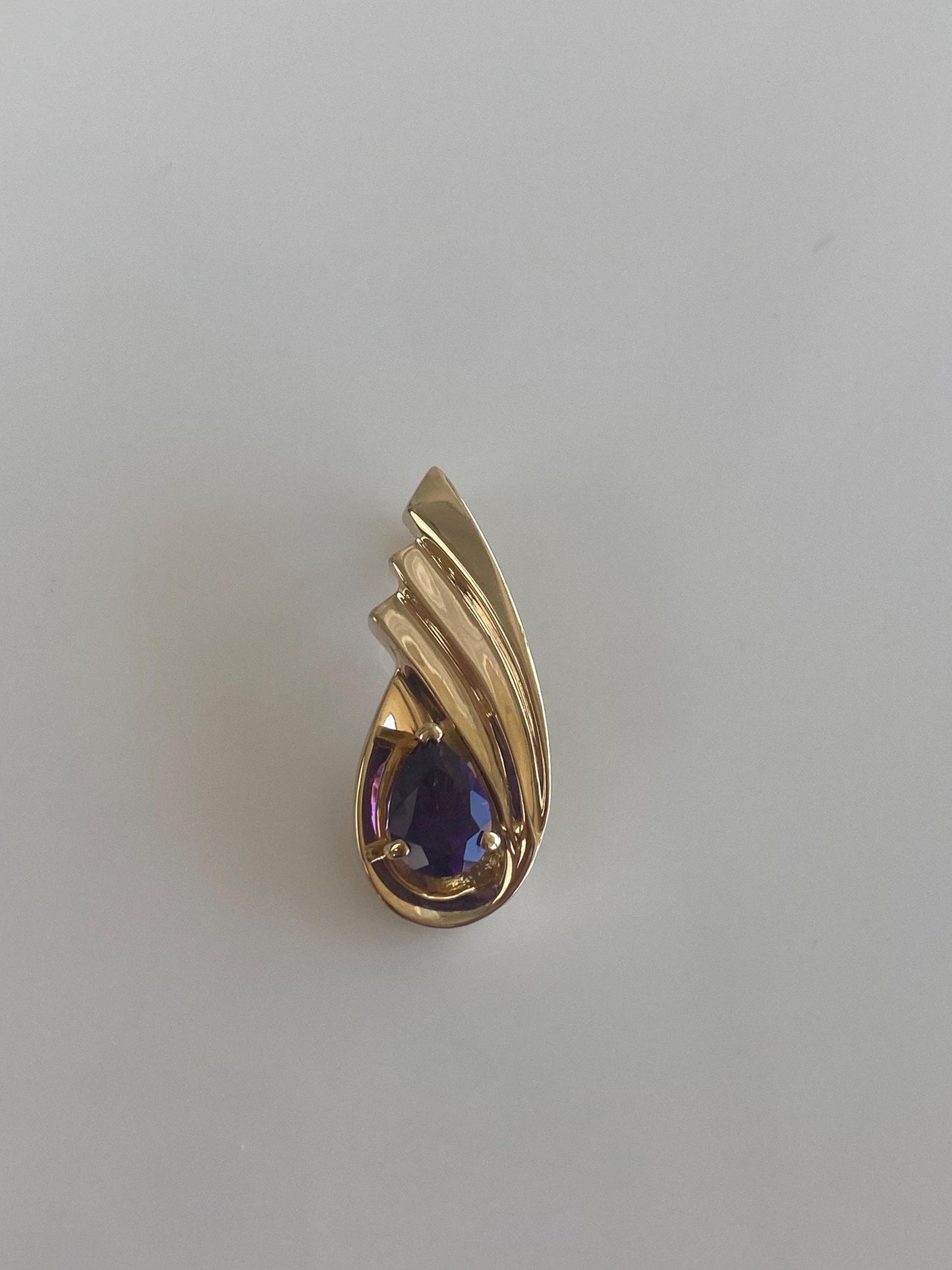Vintage Solid 14k Yellow Gold Amethyst Teardrop Charm