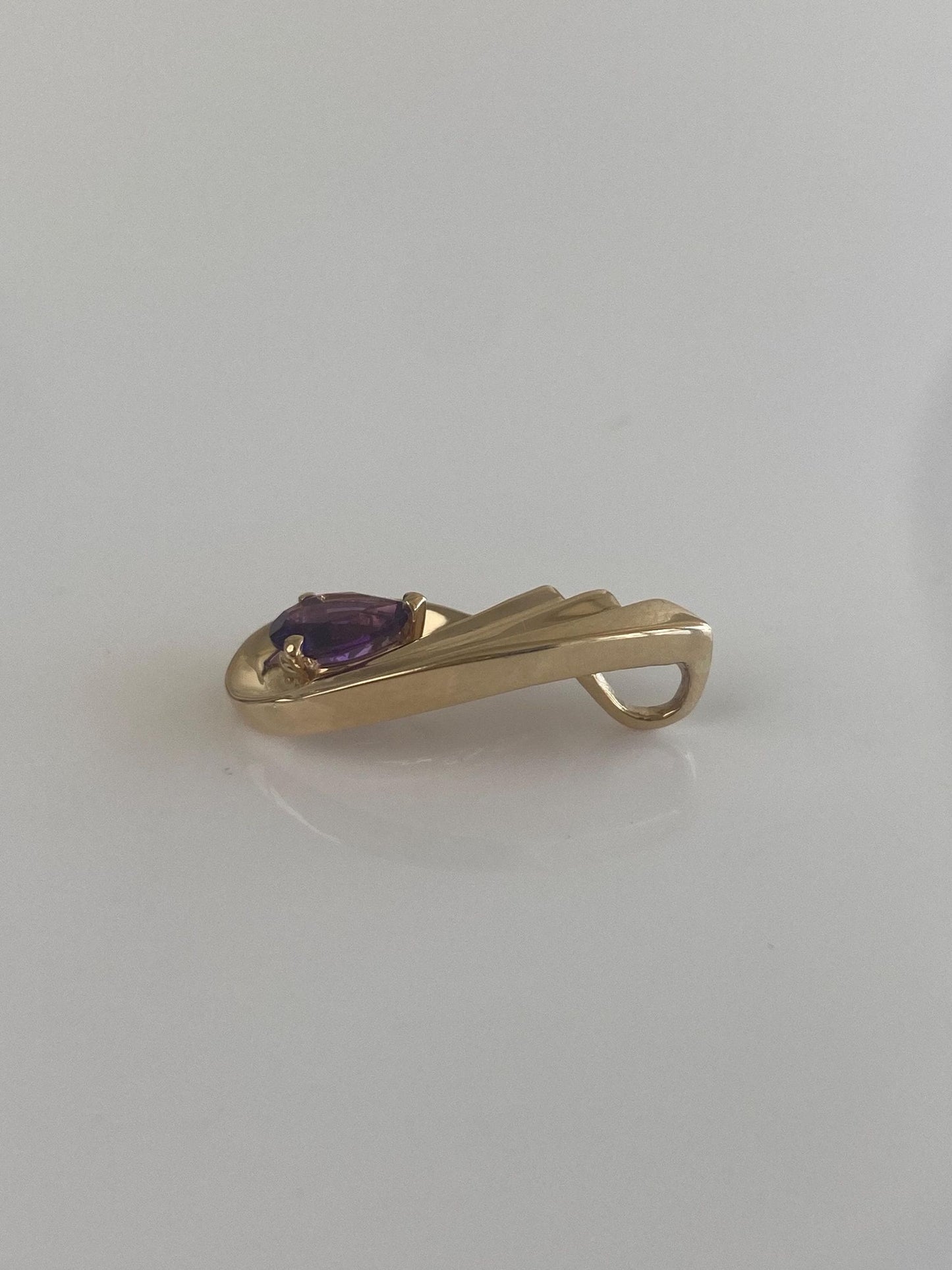 Vintage Solid 14k Yellow Gold Amethyst Teardrop Charm