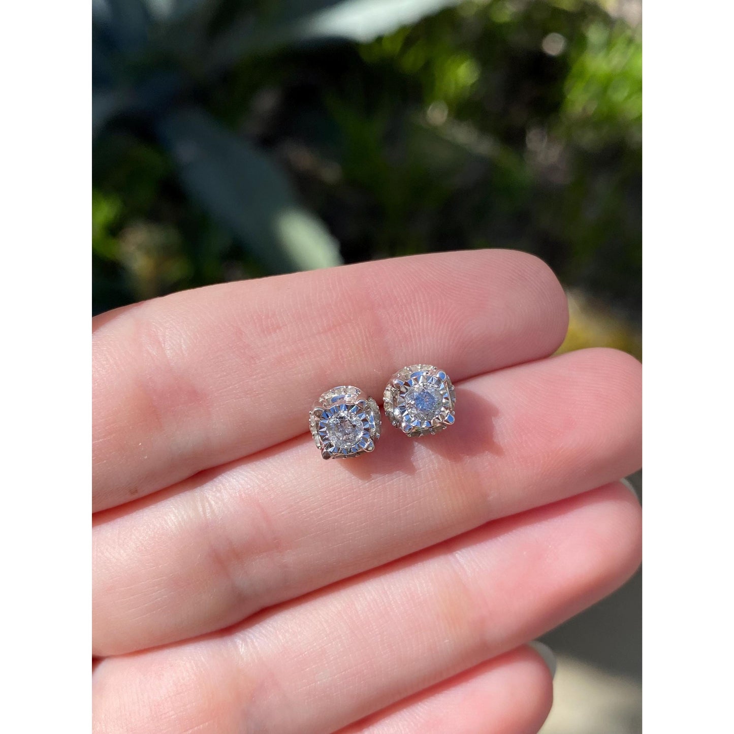 Vintage Solid 10k White Gold Diamond Stud Earrings