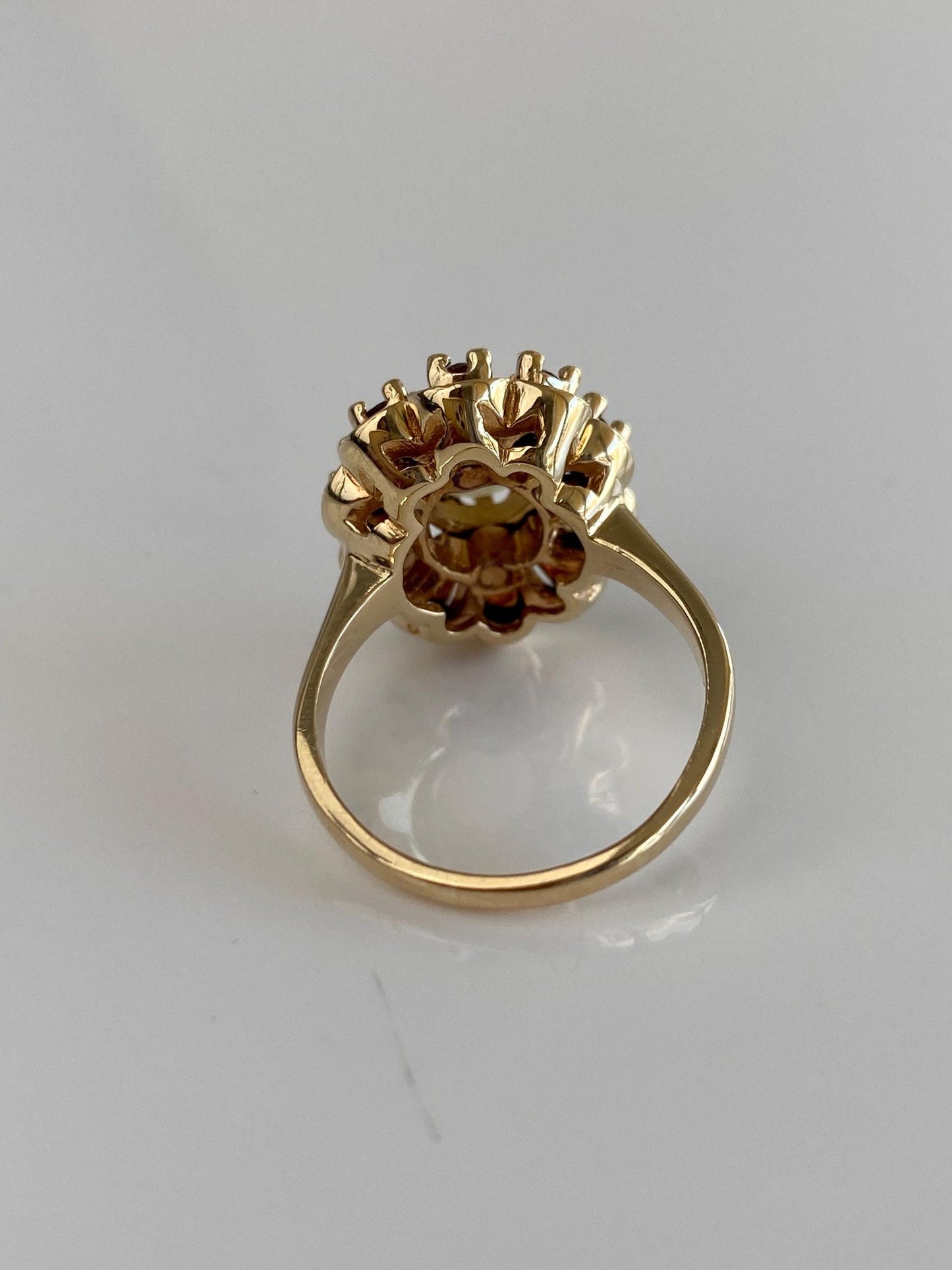 Vintage Solid 14k Yellow Gold Garnet Halo Opal Ring - Size 7.25