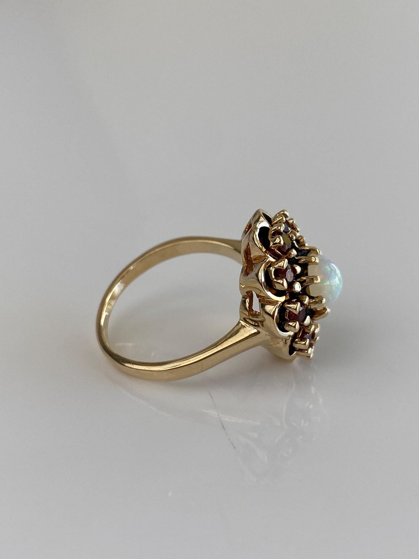 Vintage Solid 14k Yellow Gold Garnet Halo Opal Ring - Size 7.25