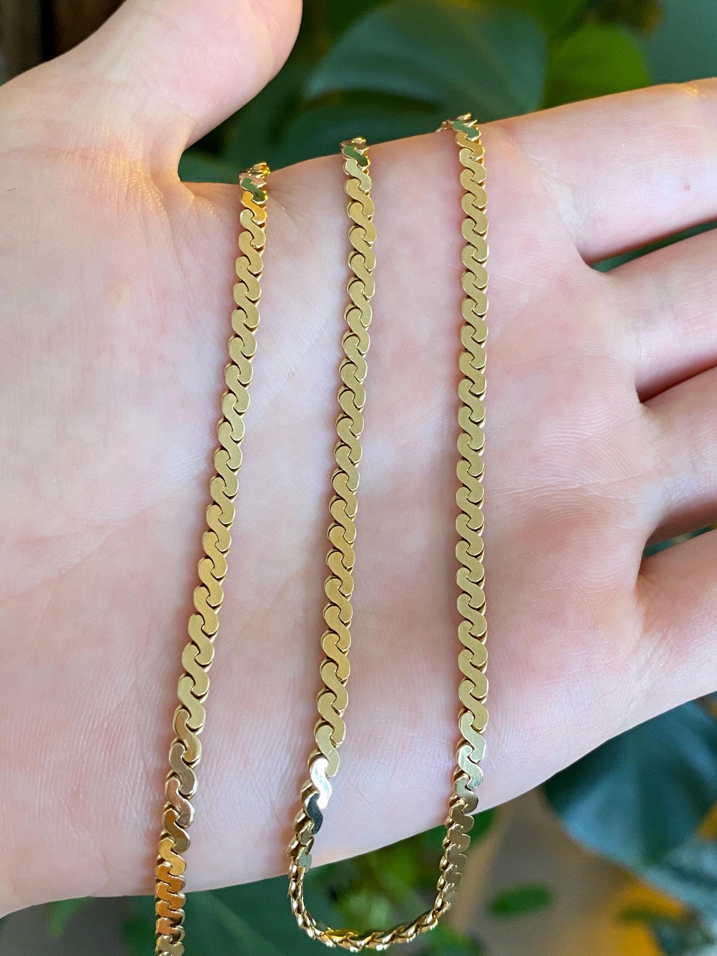 Vintage Solid 14k Yellow Gold Chunky Serpentine Chain Necklace - 16 inches